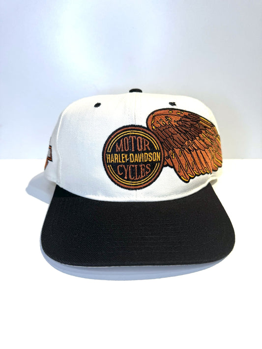 VINTAGE 90s HARLEY DAVIDSON "WING SIDE" MOTORCYCLE SNAPBACK CAP HAT