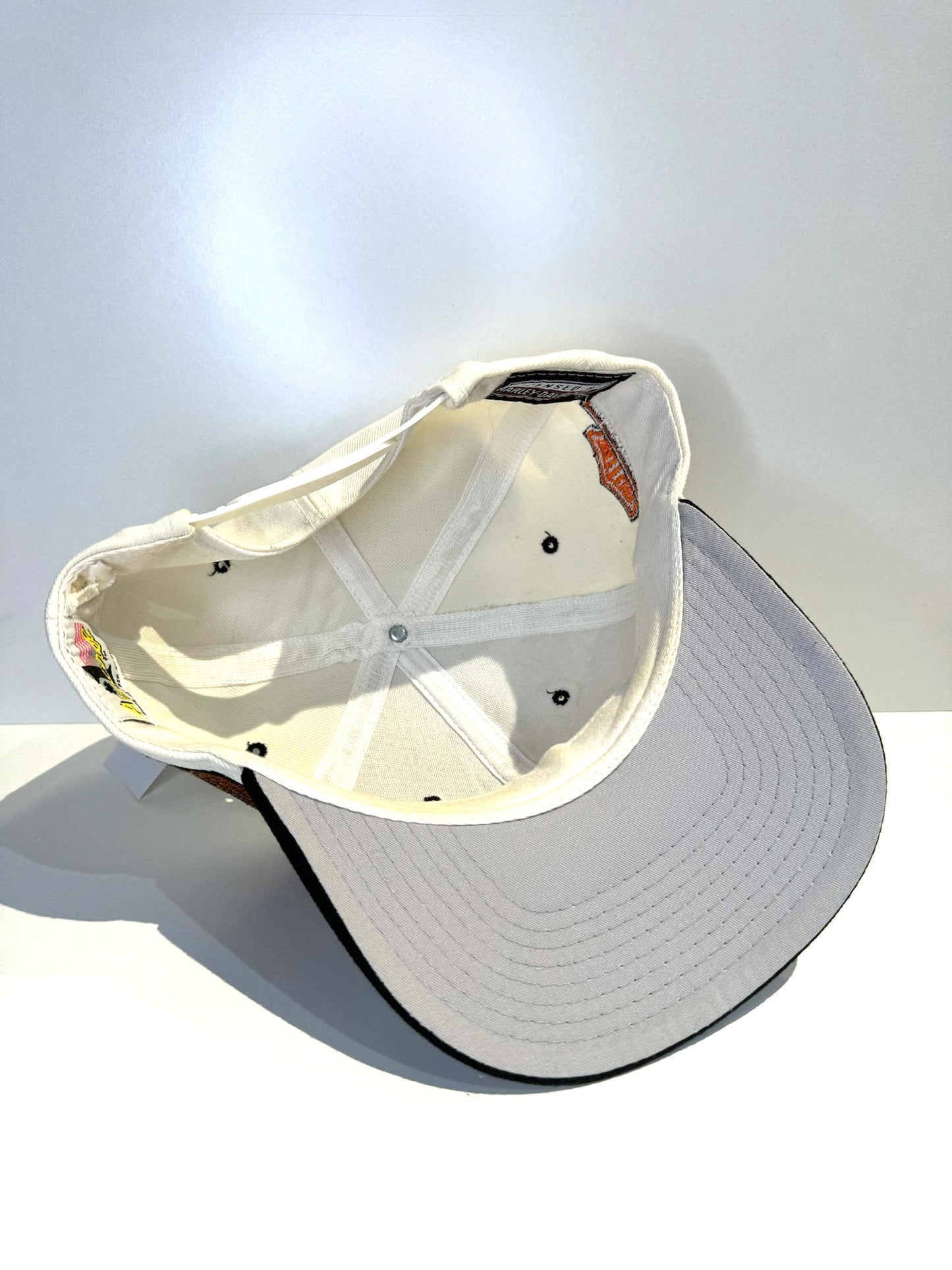 VINTAGE 90s HARLEY DAVIDSON "WING SIDE" MOTORCYCLE SNAPBACK CAP HAT