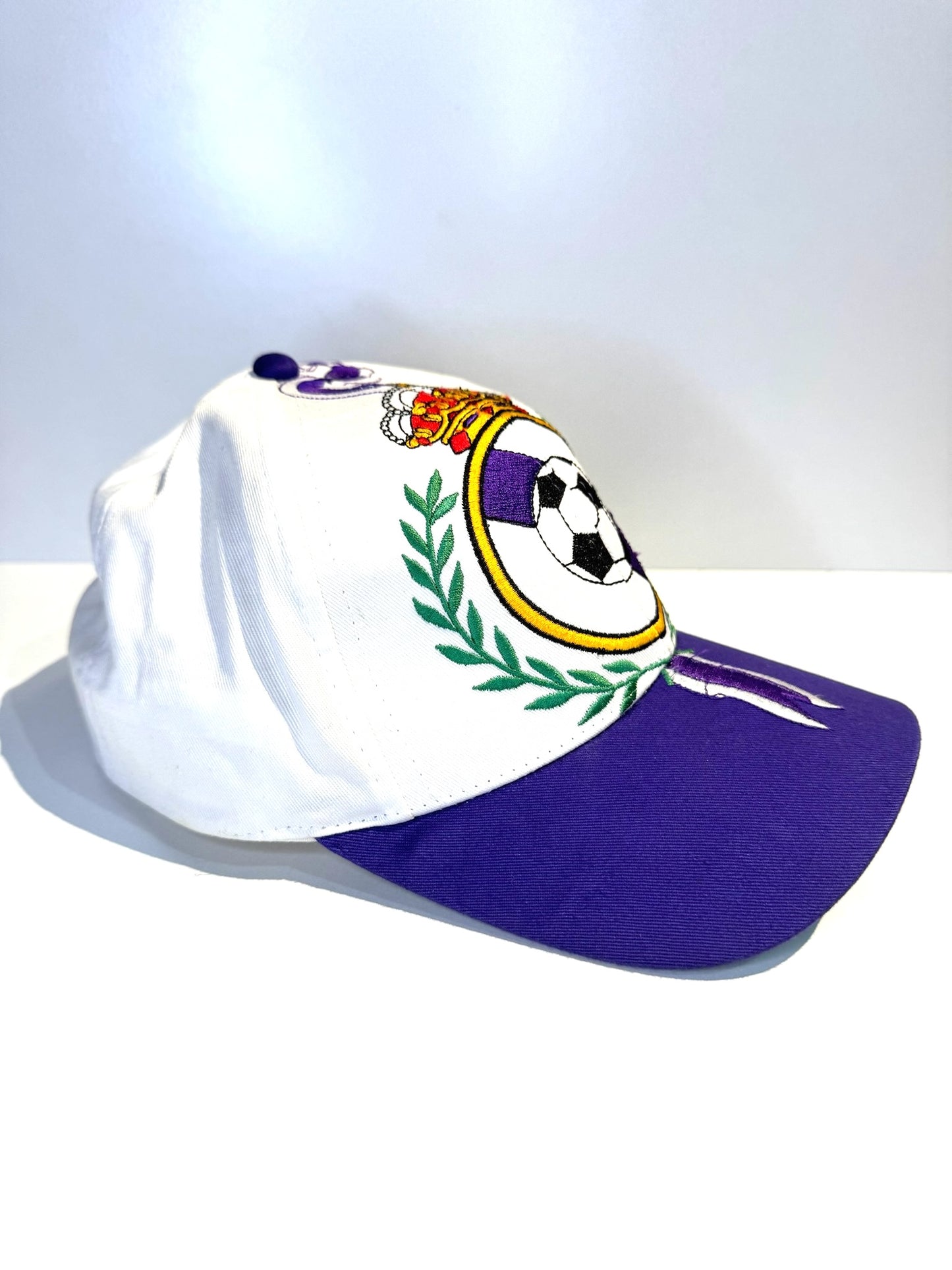 VINTAGE 90s REAL MADRID SOCCER SNAPBACK CAP HAT