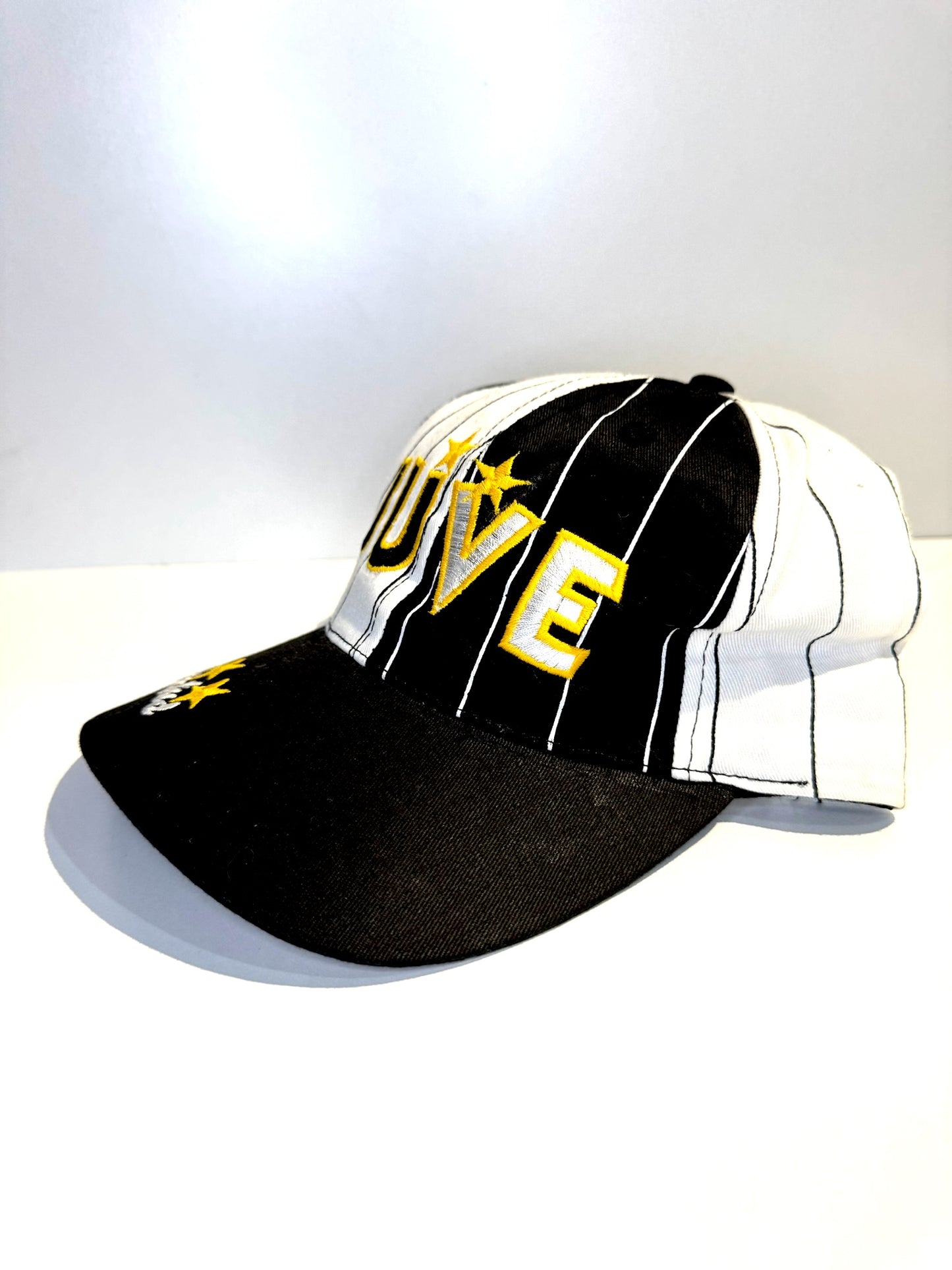 VINTAGE 90s JUVENTUS TURIN SOCCER SNAPBACK CAP HAT