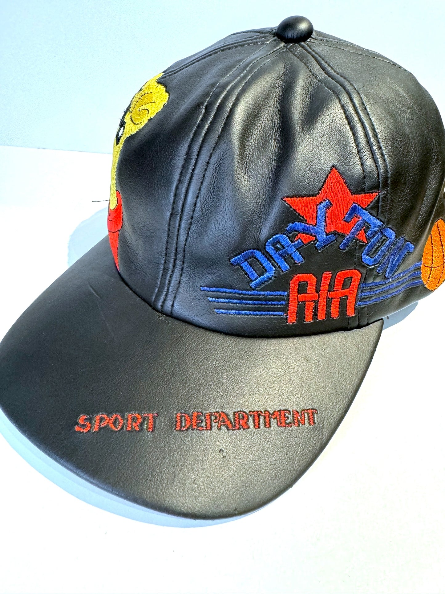 VINTAGE 90s DAYTON AIA "SPORT DEPARTMENT" BASKETBALL LEATHER SNAPBACK CAP HAT