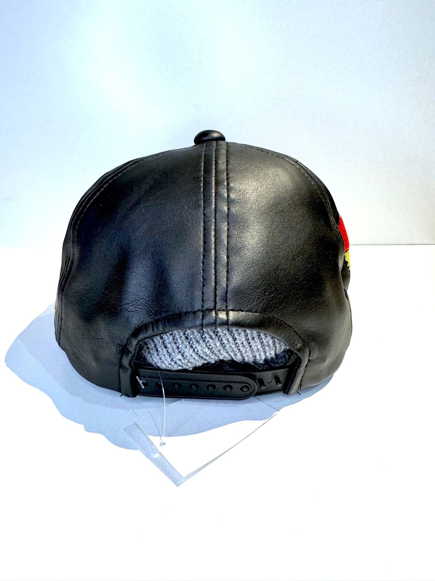 VINTAGE 90s DAYTON AIA "SPORT DEPARTMENT" BASKETBALL LEATHER SNAPBACK CAP HAT