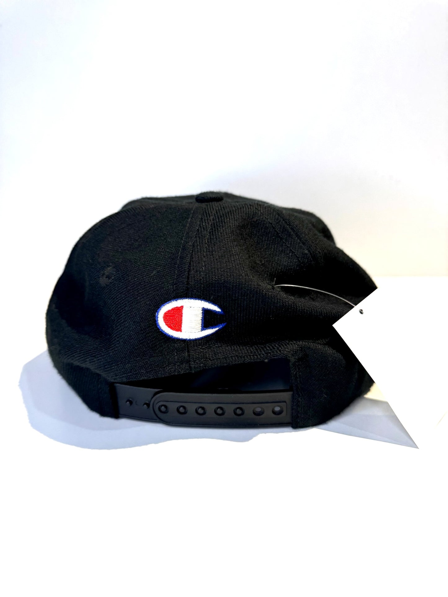 VINTAGE 90s VANCOUVER GRIZZLIES CHAMPION SNAPBACK CAP HAT
