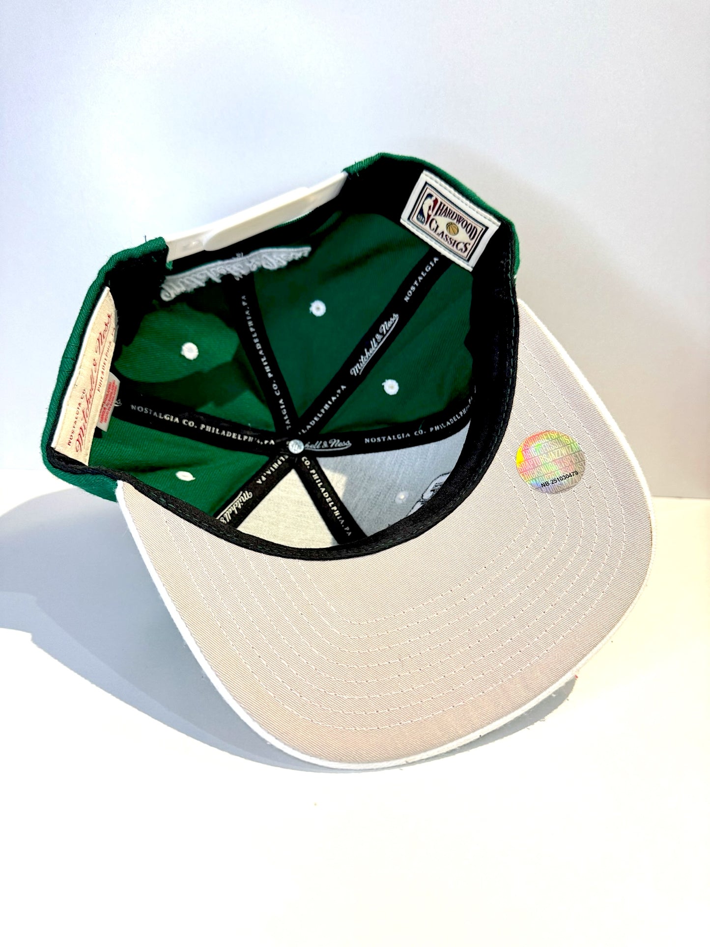 BOSTON CELTICS MITCHELL & NESS SNAPBACK CAP HAT