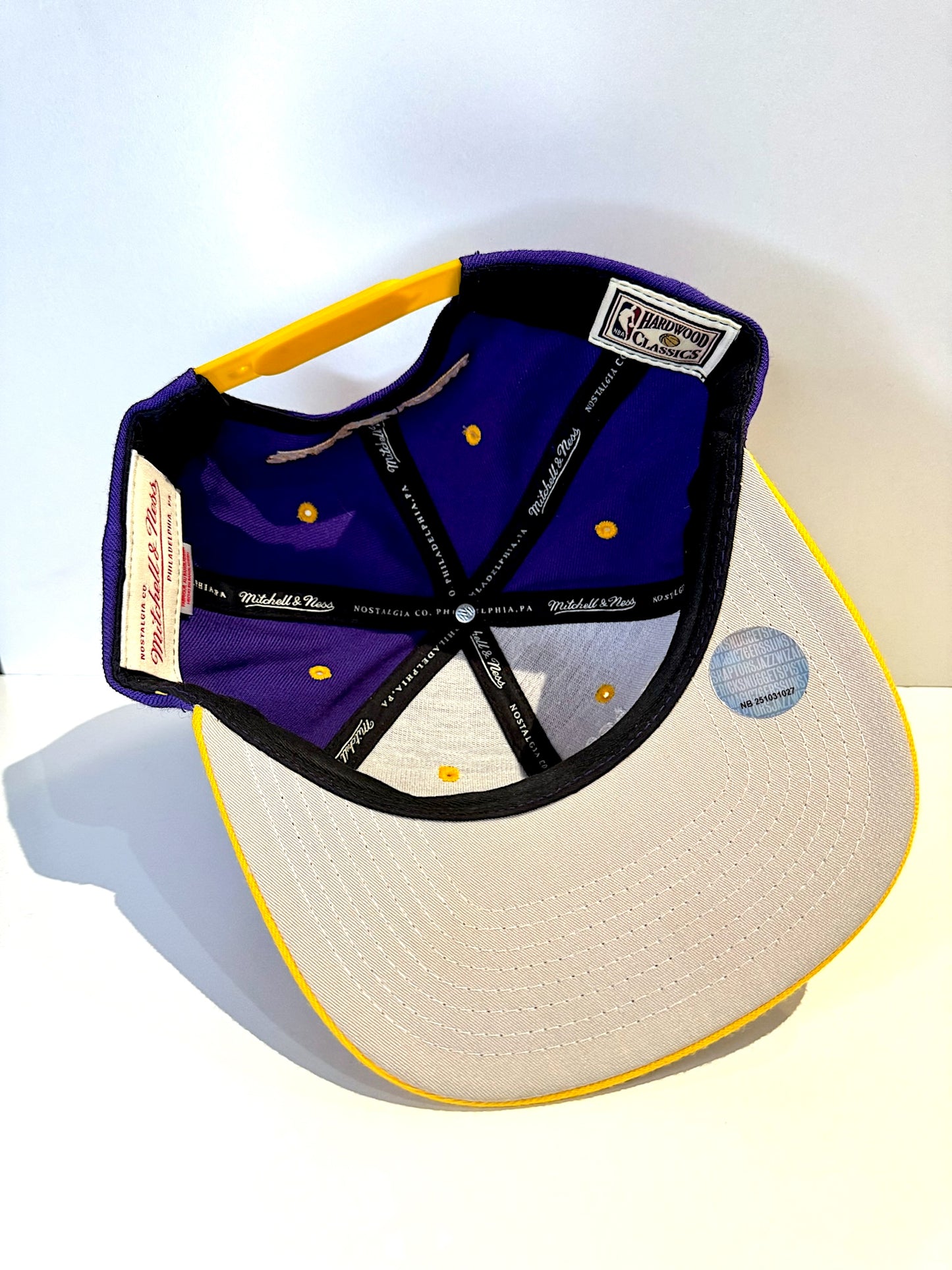 LOS ANGELES LAKERS MITCHELL & NESS SNAPBACK CAP HAT