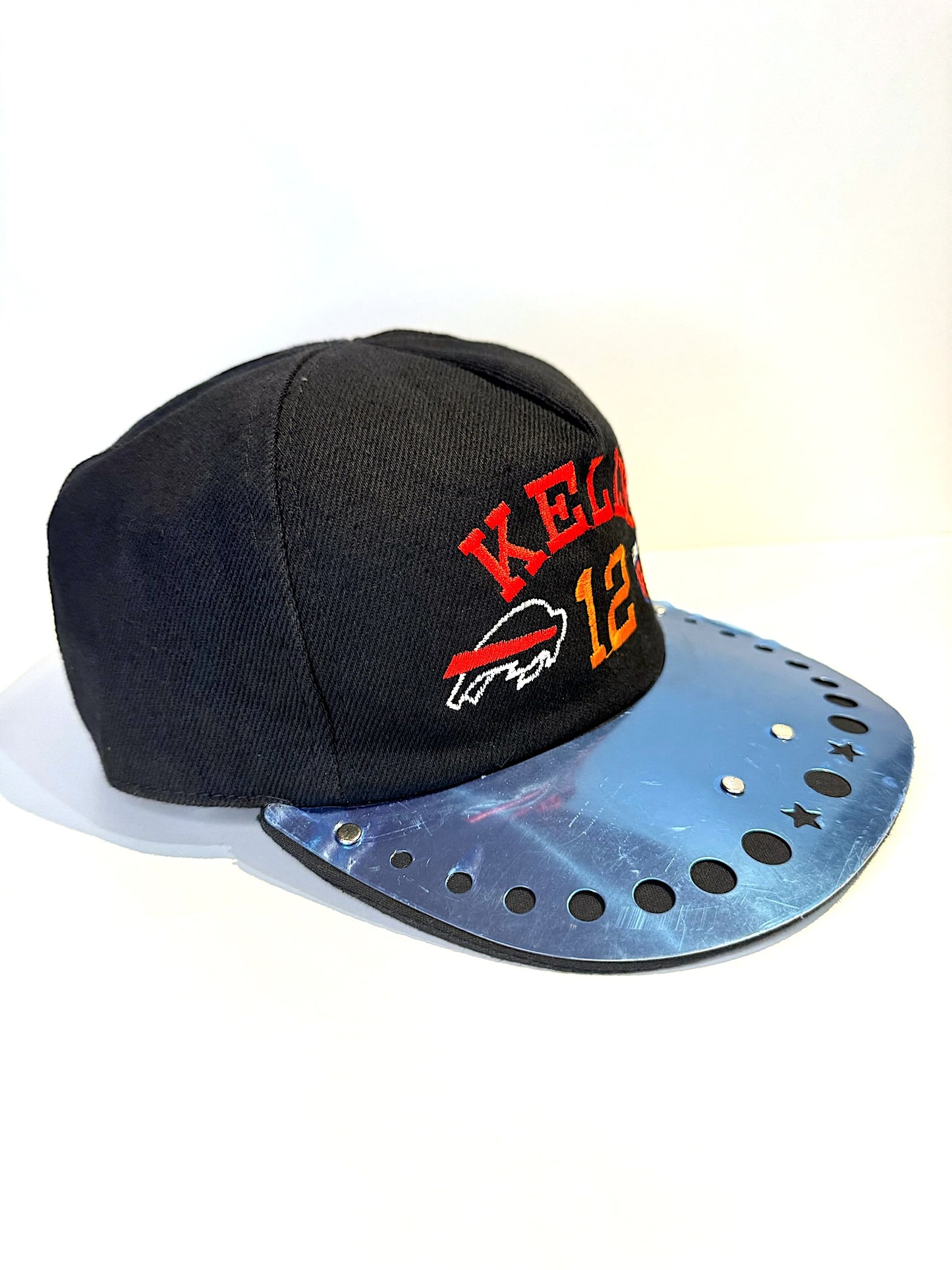 VINTAGE 90s BUFFALO BILLS "JIM KELLY" METAL PLATE SNAPBACK CAP HAT