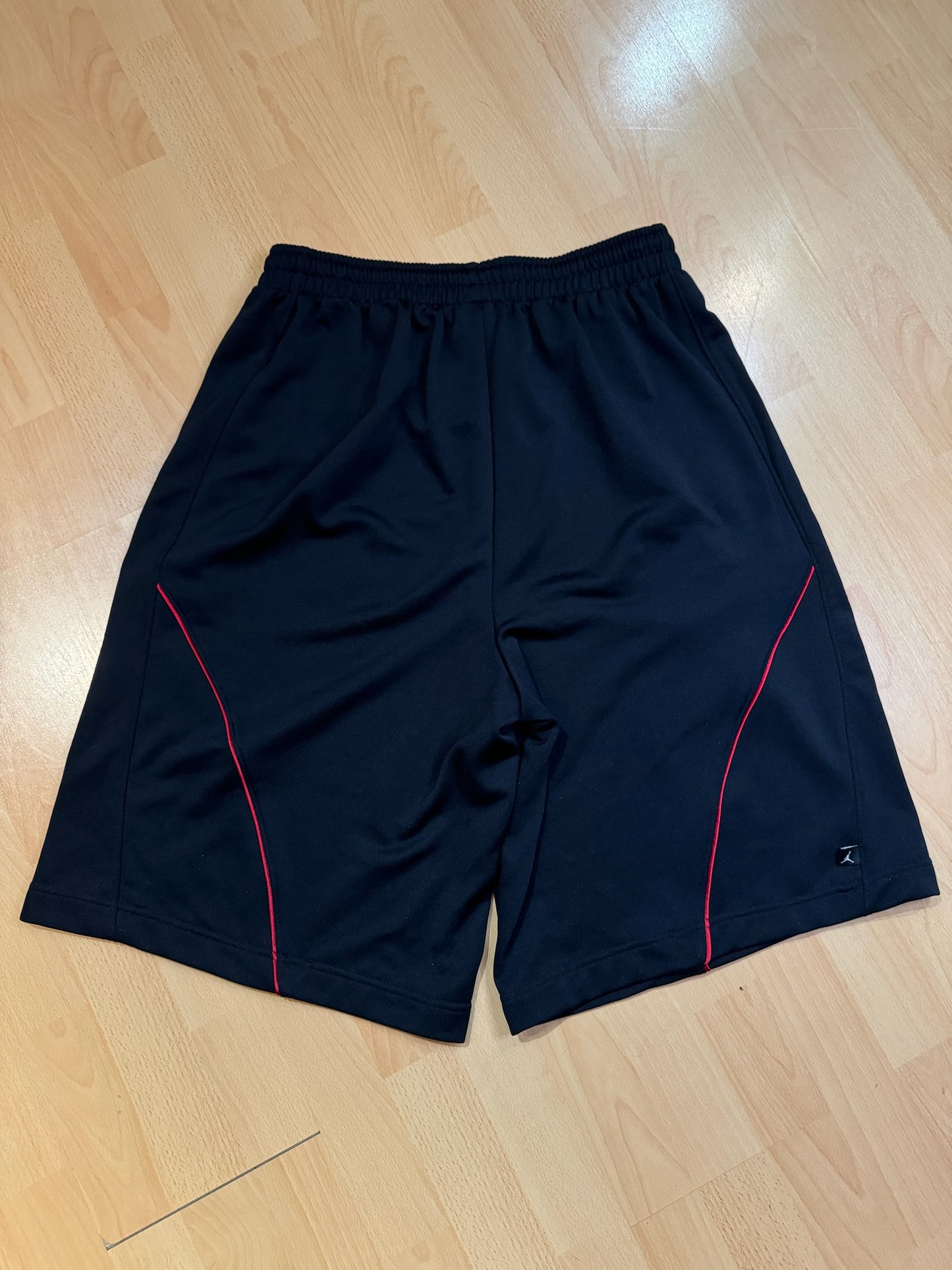 Y2K AIR JORDAN BASKETBALL SHORTS SZ: XL
