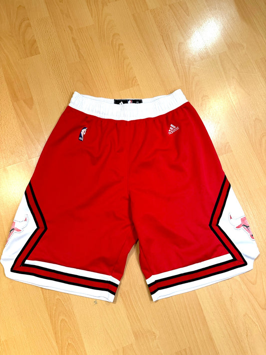ADIDAS CHICAGO BULLS "RETRO" BASKETBALL SHORTS  SZ: M