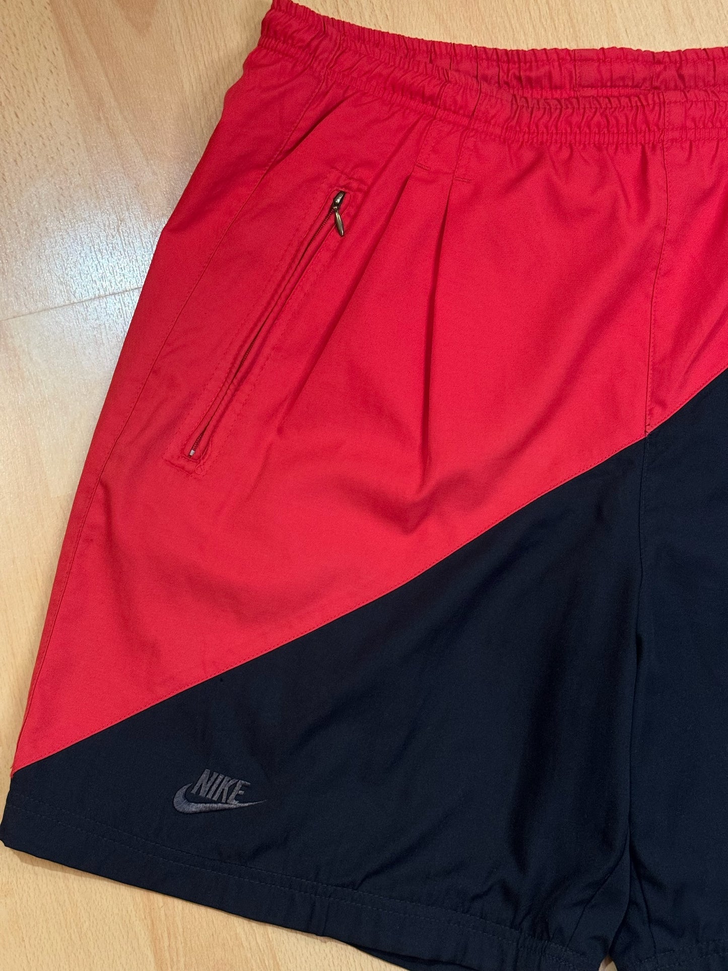 VINTAGE 90s NIKE AIR JORDAN BASKETBALL SHORTS SZ: M