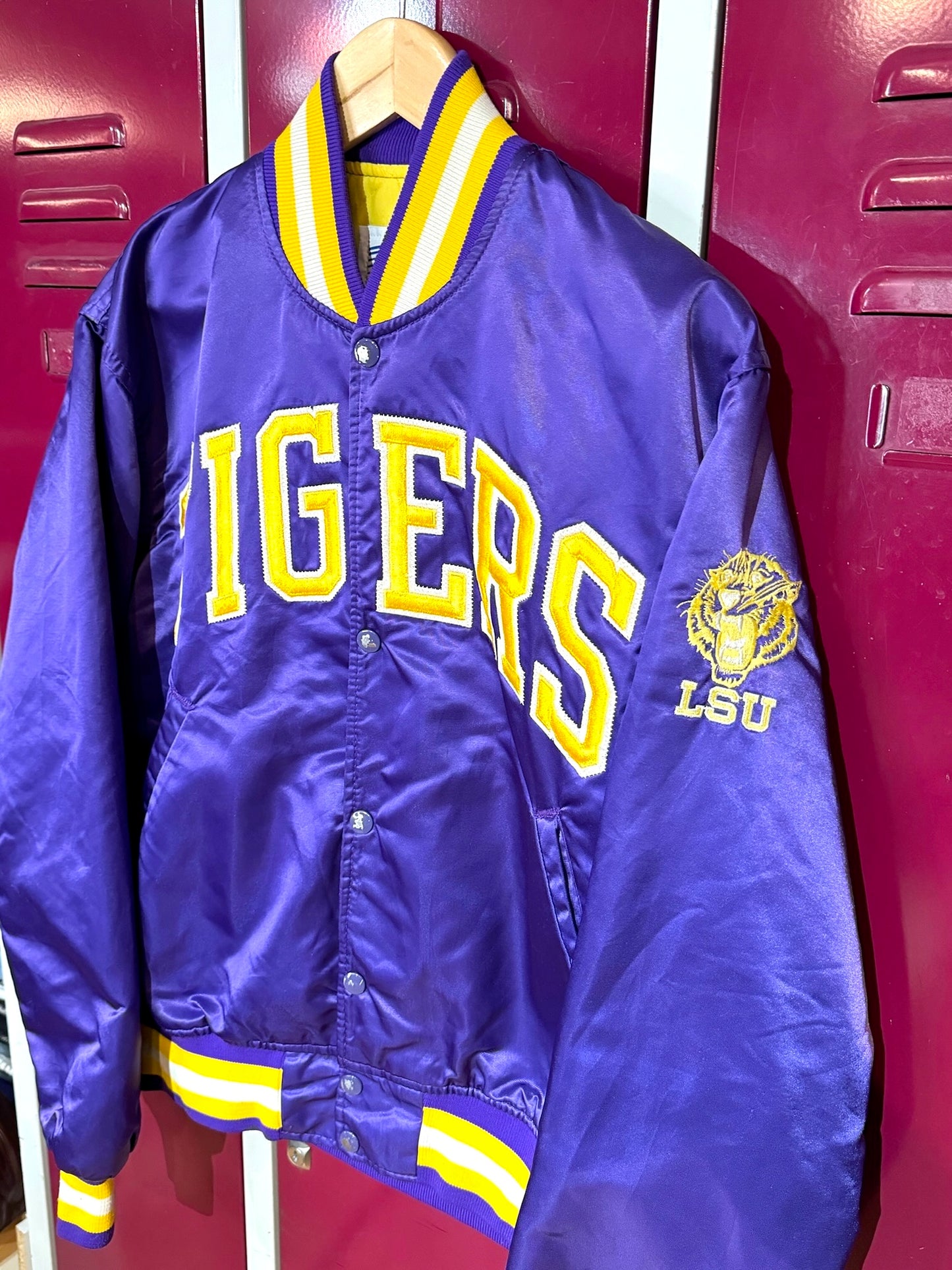 VINTAGE 90s STARTER LSU TIGERS NCAA SATIN JACKET SZ: M
