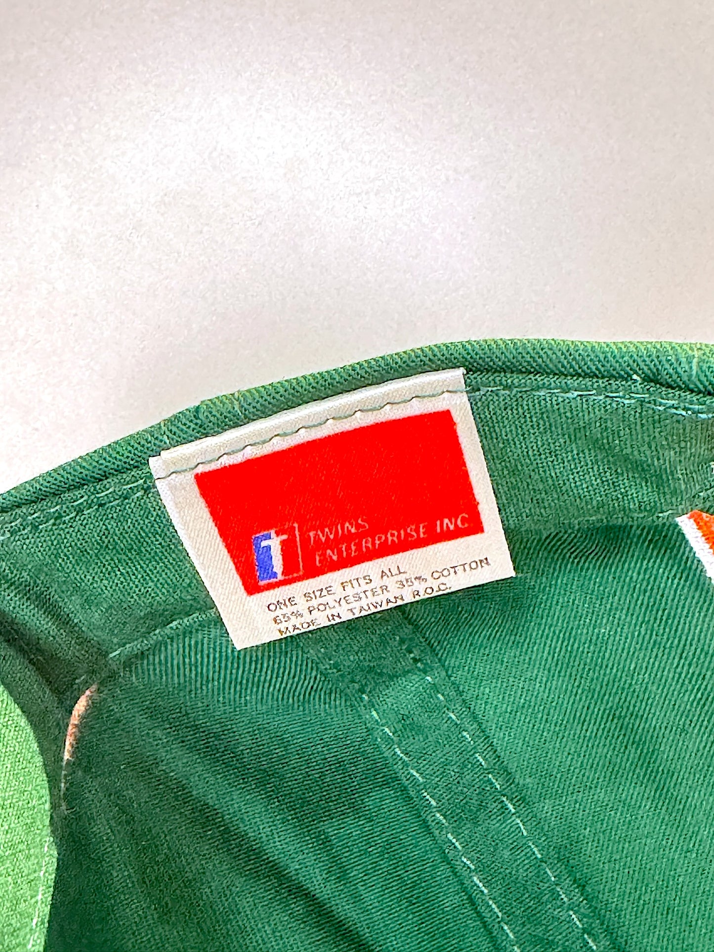 "DS" VINTAGE 90s MIAMI HURRICANES TWINS "BACKTALK" SNAPBACK CAP HAT
