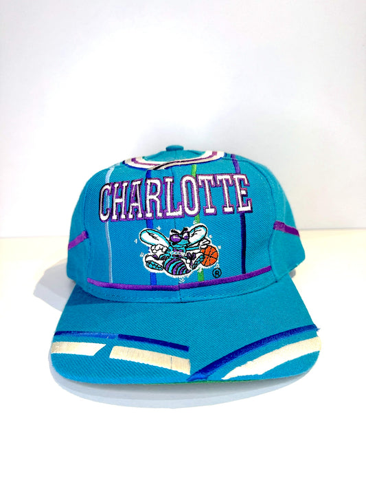 VINTAGE 90s CHARLOTTE HORNETS T.E.I "WOOL" SNAPBACK CAP HAT