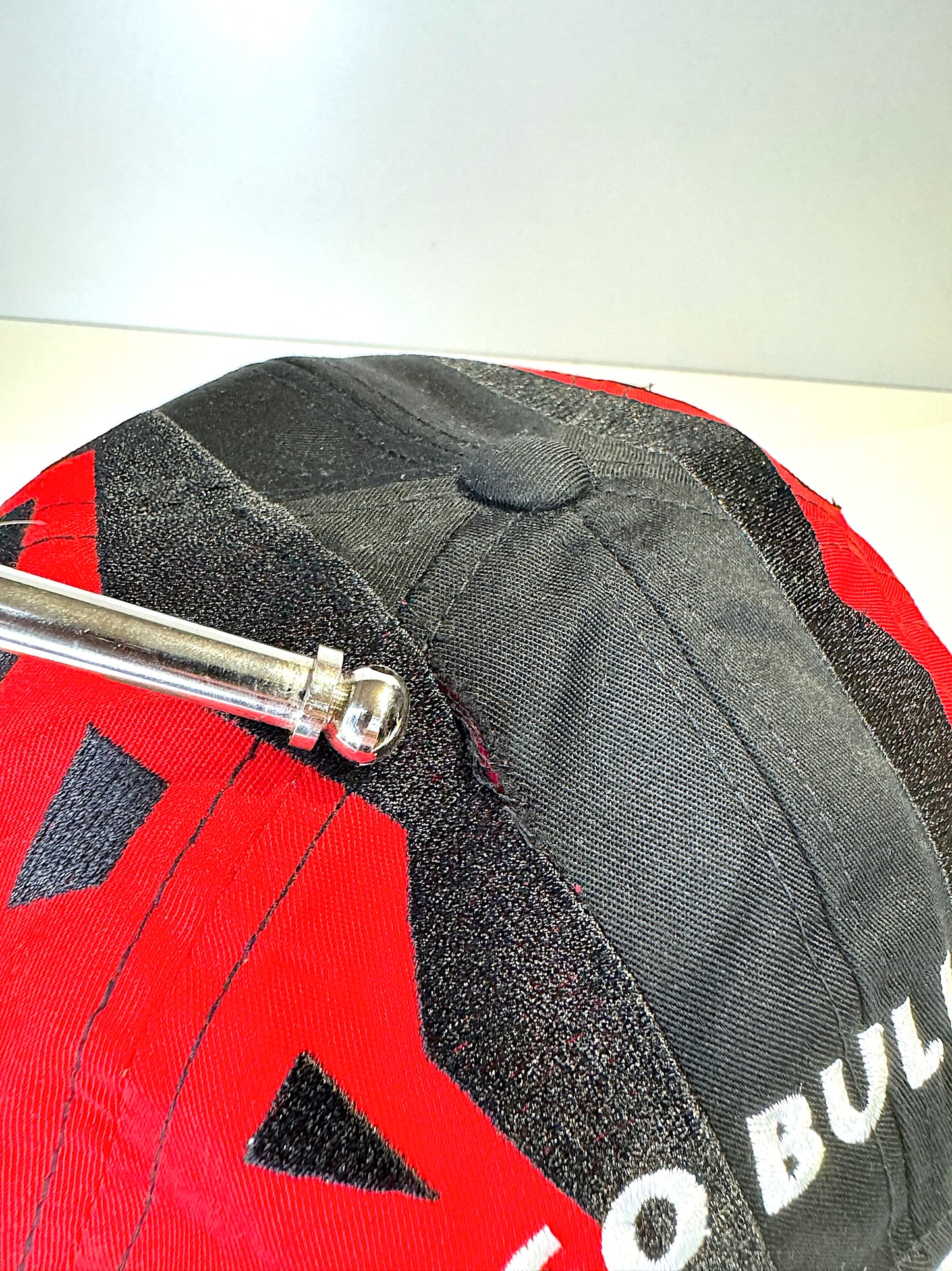 "DS" VINTAGE 90s CHICAGO BULLS SPORTS SPECIALTIES "SHATTER" SNAPBACK HAT