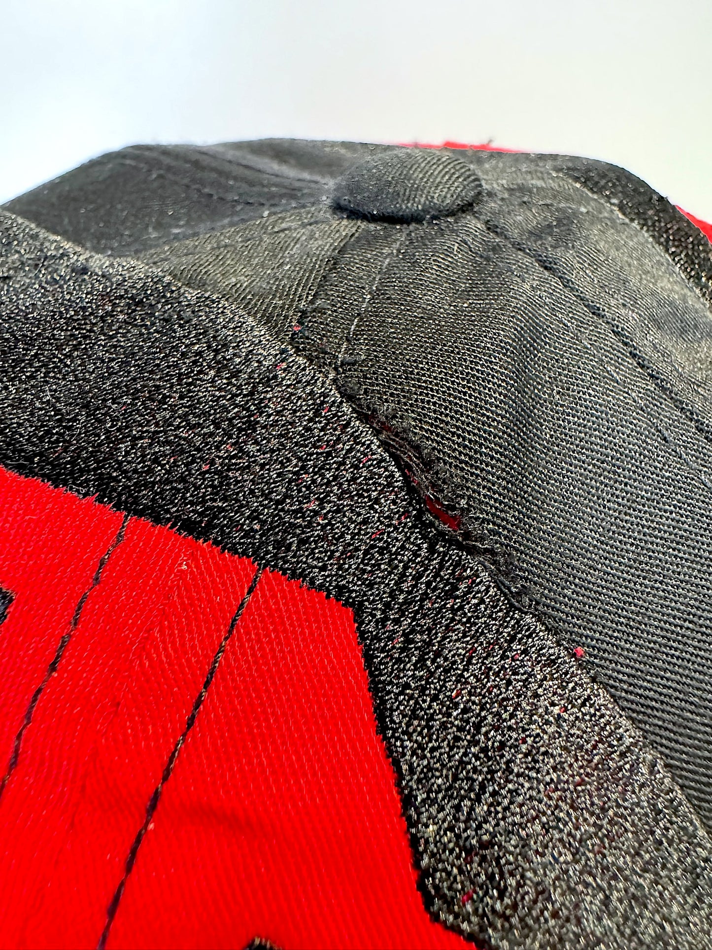 "DS" VINTAGE 90s CHICAGO BULLS SPORTS SPECIALTIES "SHATTER" SNAPBACK HAT