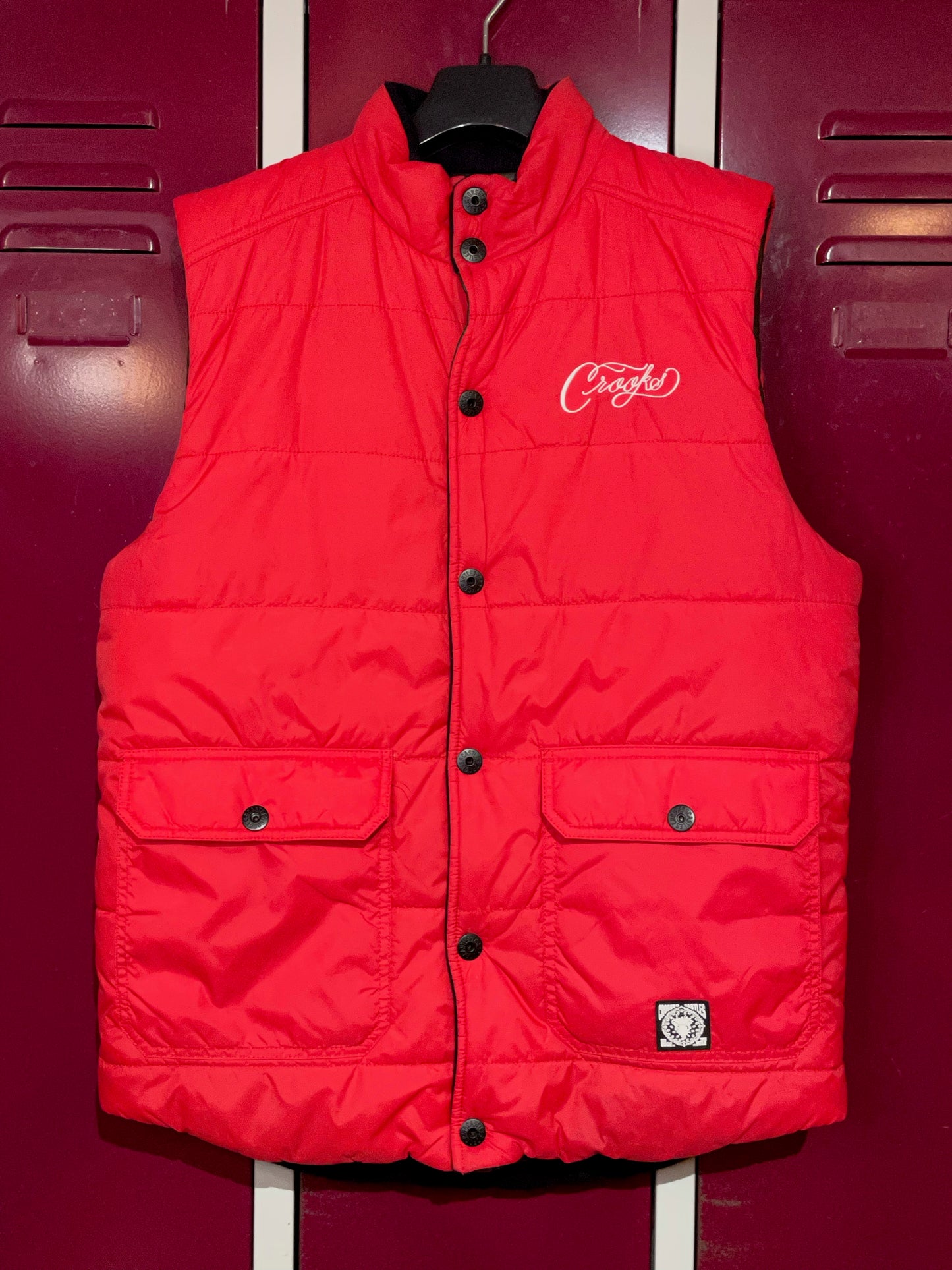 CROOKS & CASTLE REVERSIBLE BUTTON PUFFER VEST  SZ: M