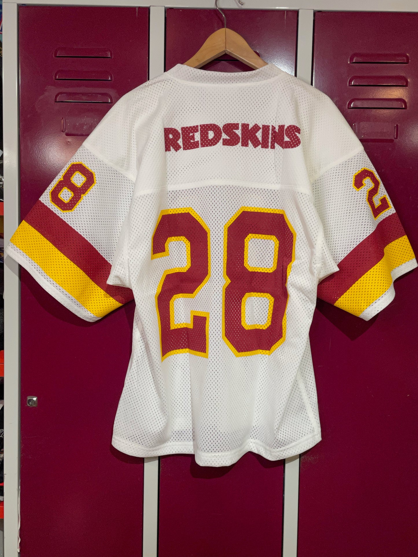 "DS" VINTAGE 90s PRO ONE WASHINGTON REDSKINS "28" NFL JERSEY  SZ: L