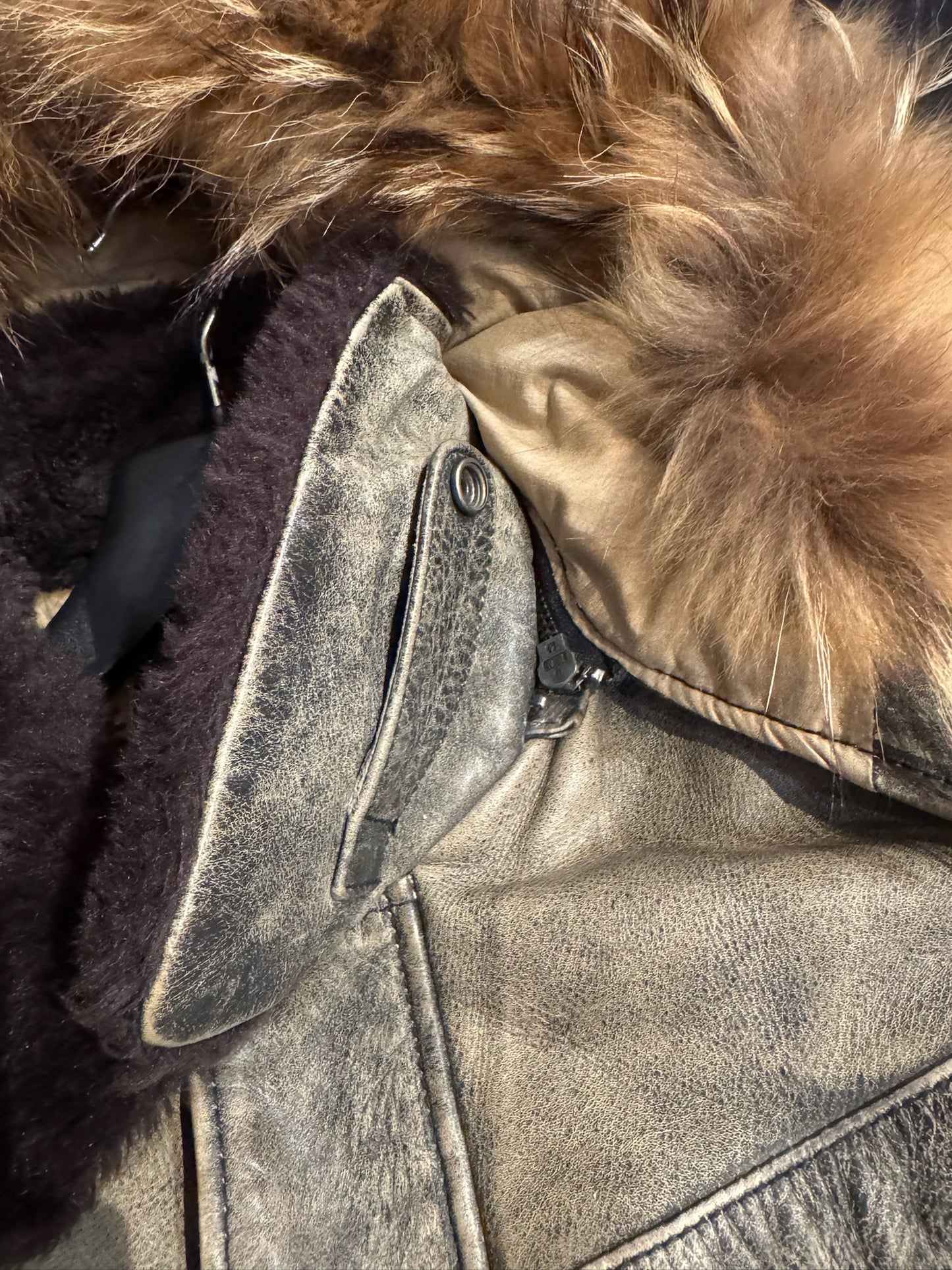 SCHOTT N.Y.C LC-20507 LEATHER GOOSE JACKET SZ: L