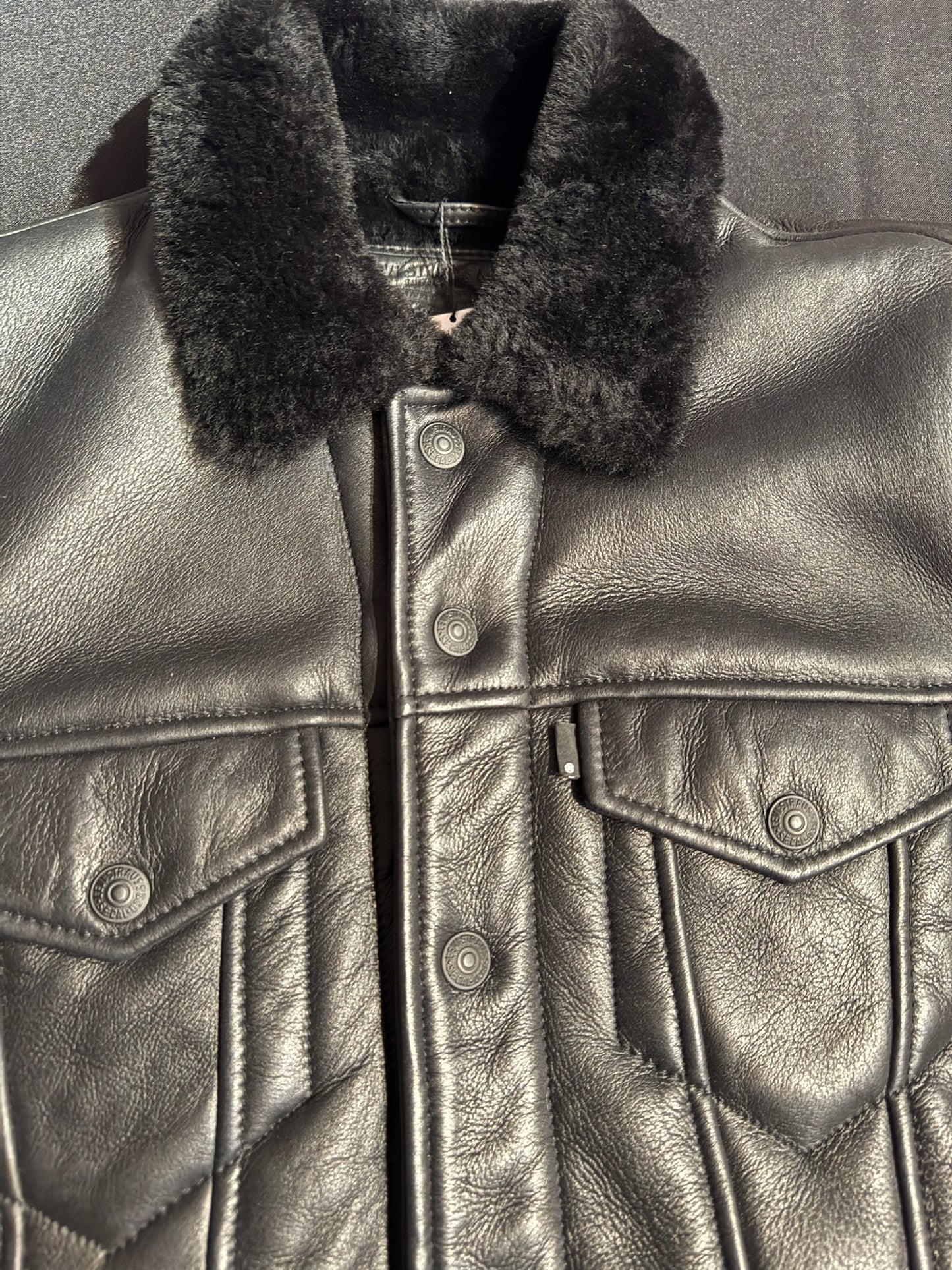 LEVI'S SHEEPSKIN LEATHER TRUCKER JACKET SZ: S