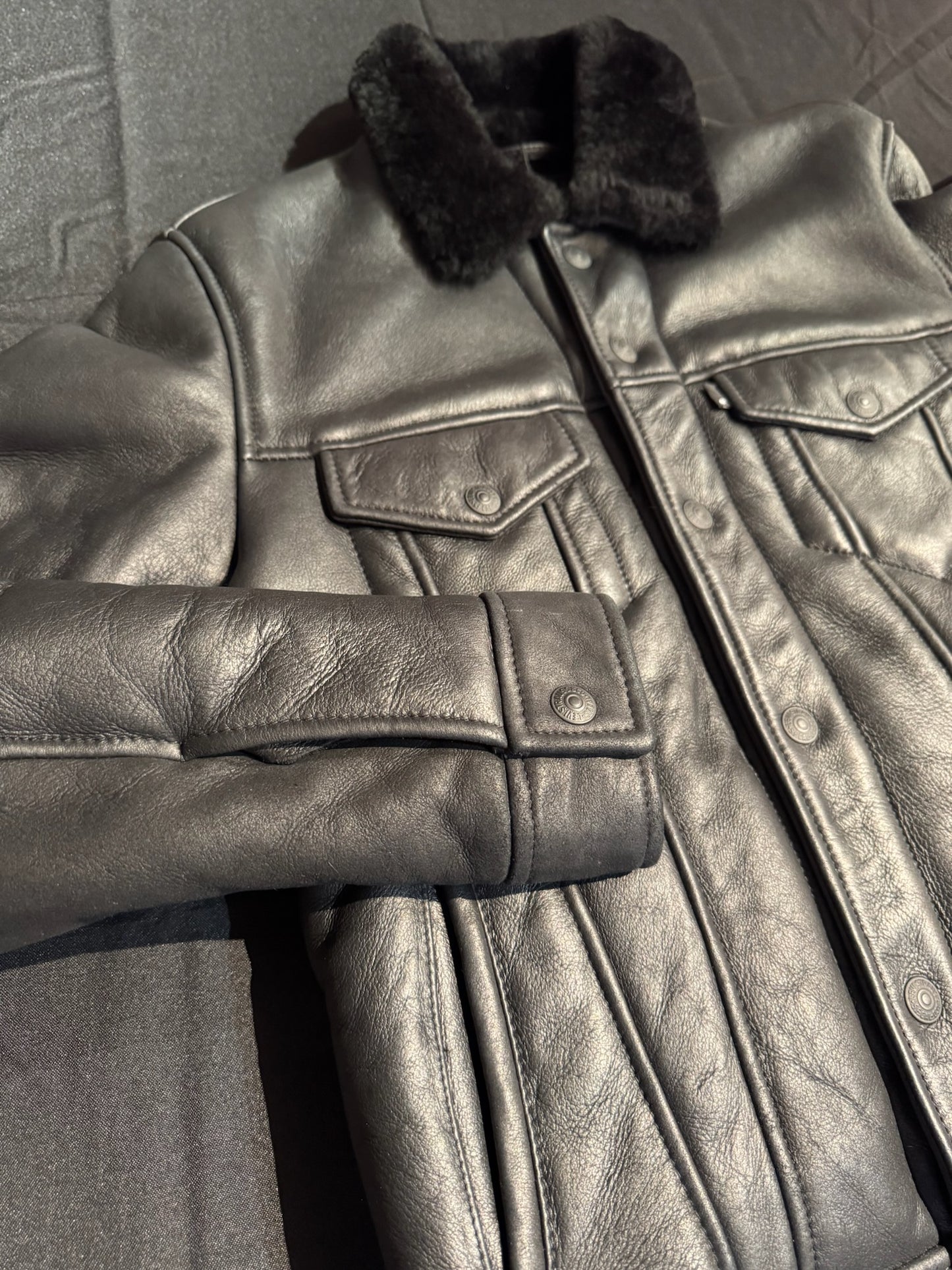 LEVI'S SHEEPSKIN LEATHER TRUCKER JACKET SZ: S