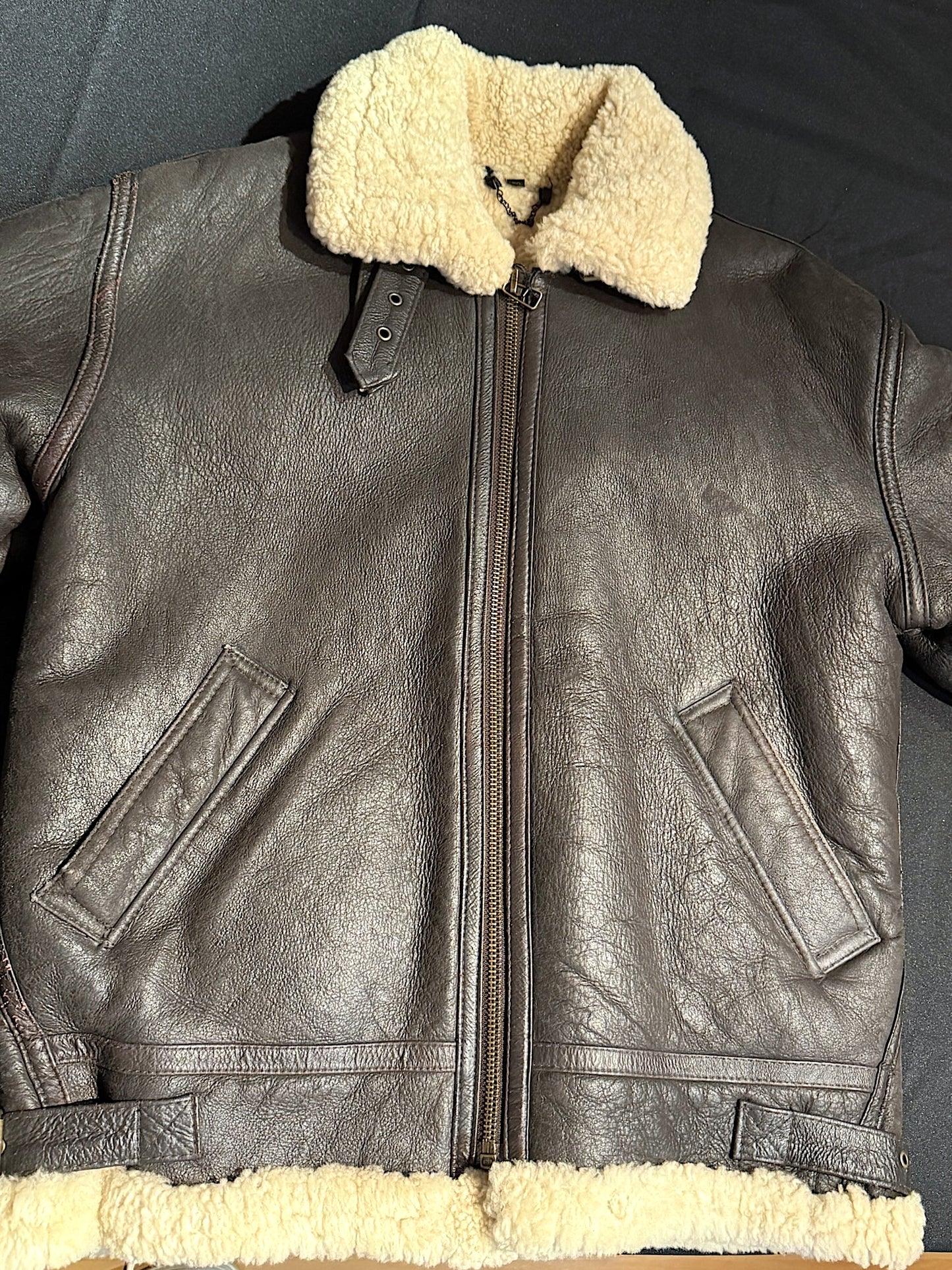 VINTAGE ORIGINAL SHEARLING BOMBARDIER SHEEPSKIN JACKET SZ: 50