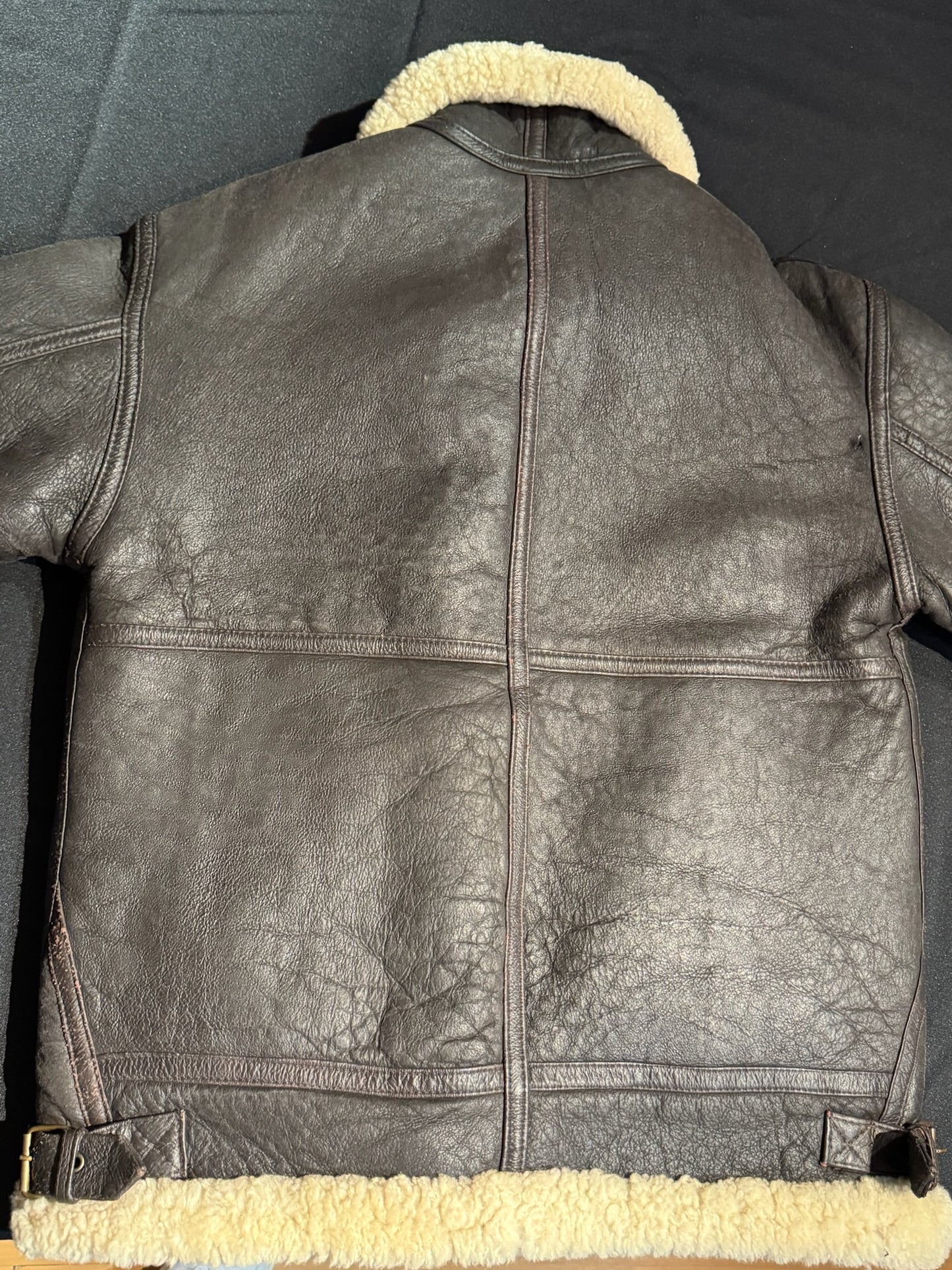 VINTAGE ORIGINAL SHEARLING BOMBARDIER SHEEPSKIN JACKET SZ: 50