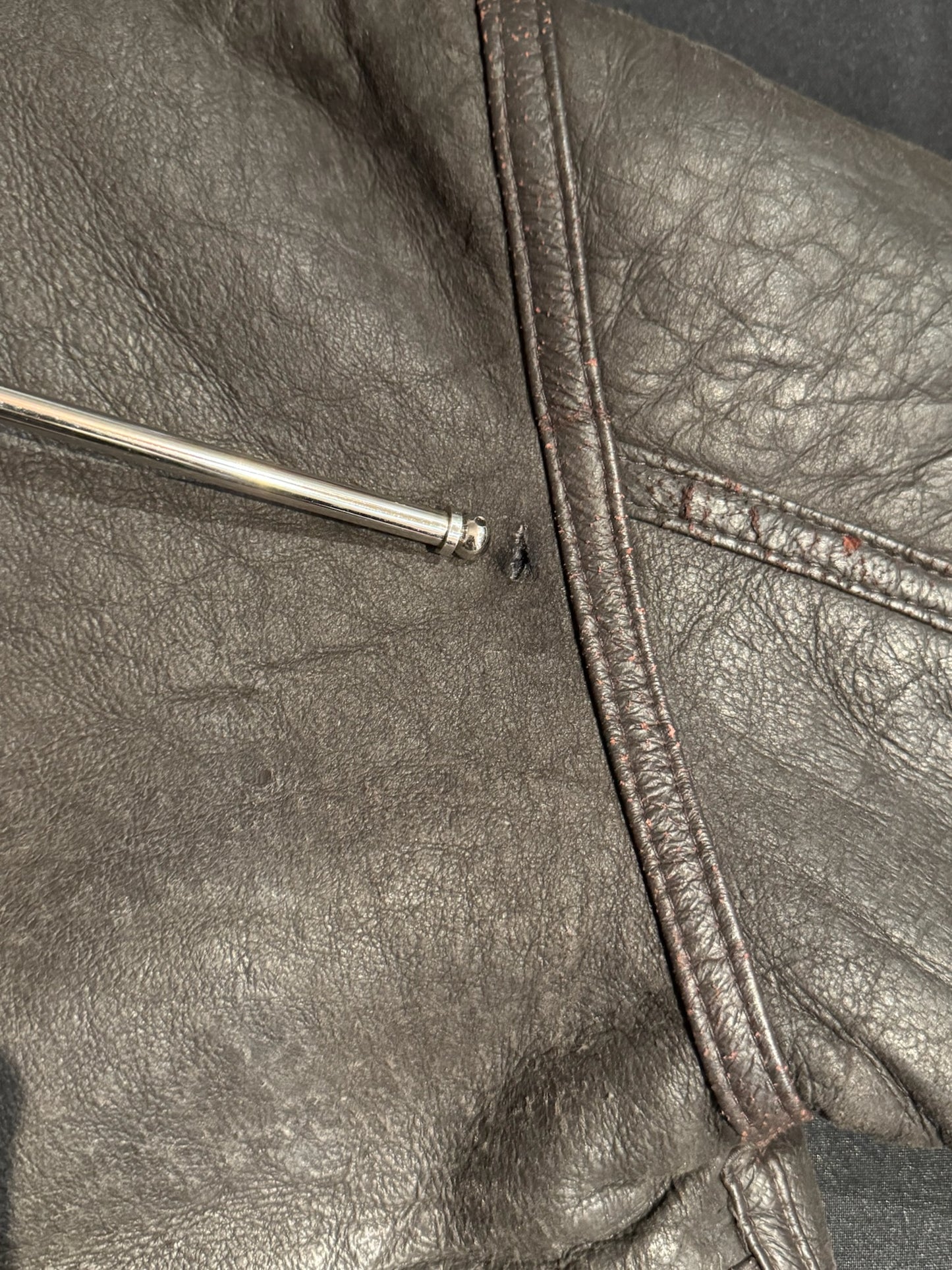 VINTAGE ORIGINAL SHEARLING BOMBARDIER SHEEPSKIN JACKET SZ: 50