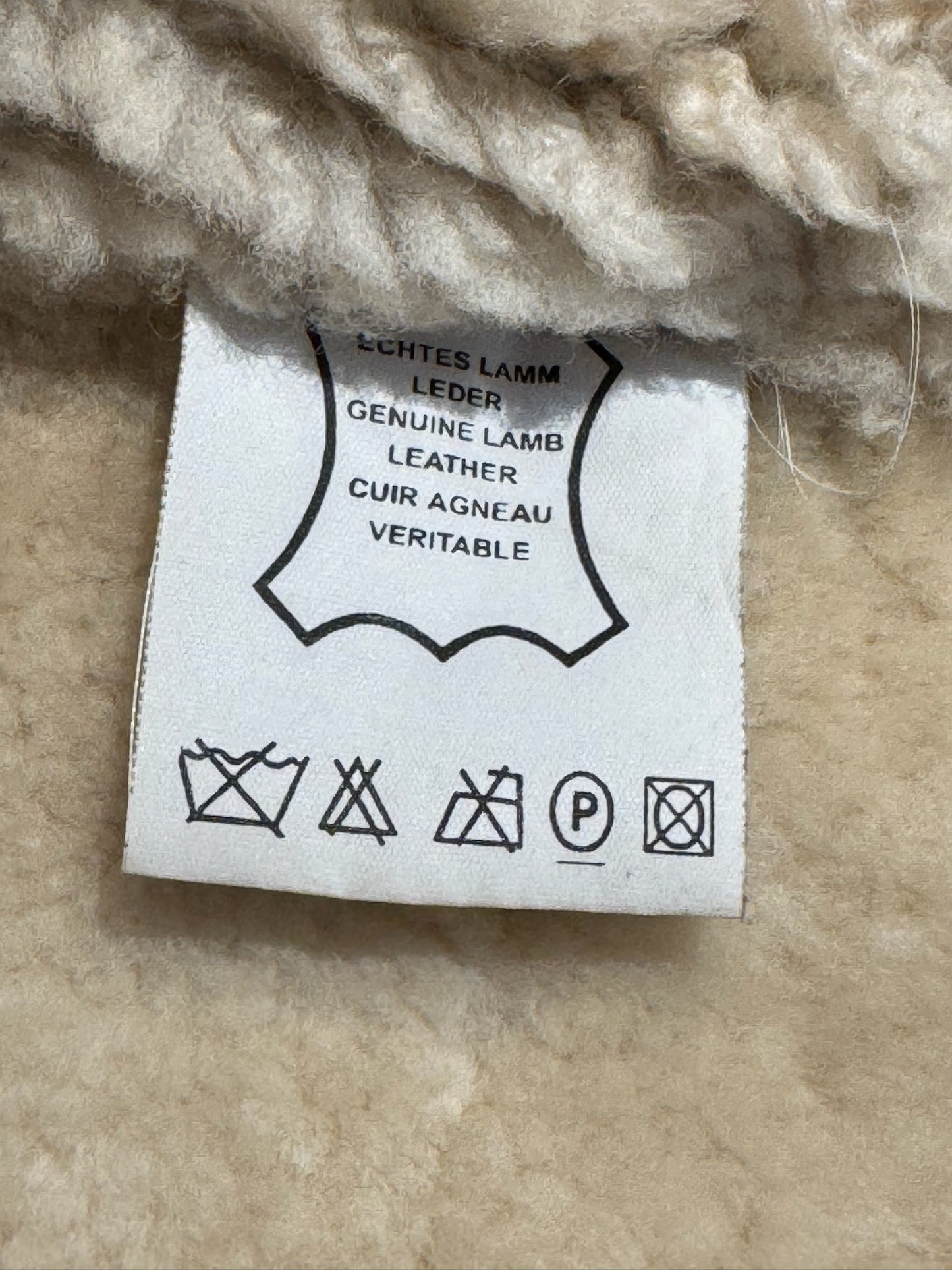 VINTAGE ORIGINAL SHEARLING BOMBARDIER SHEEPSKIN JACKET SZ: 50