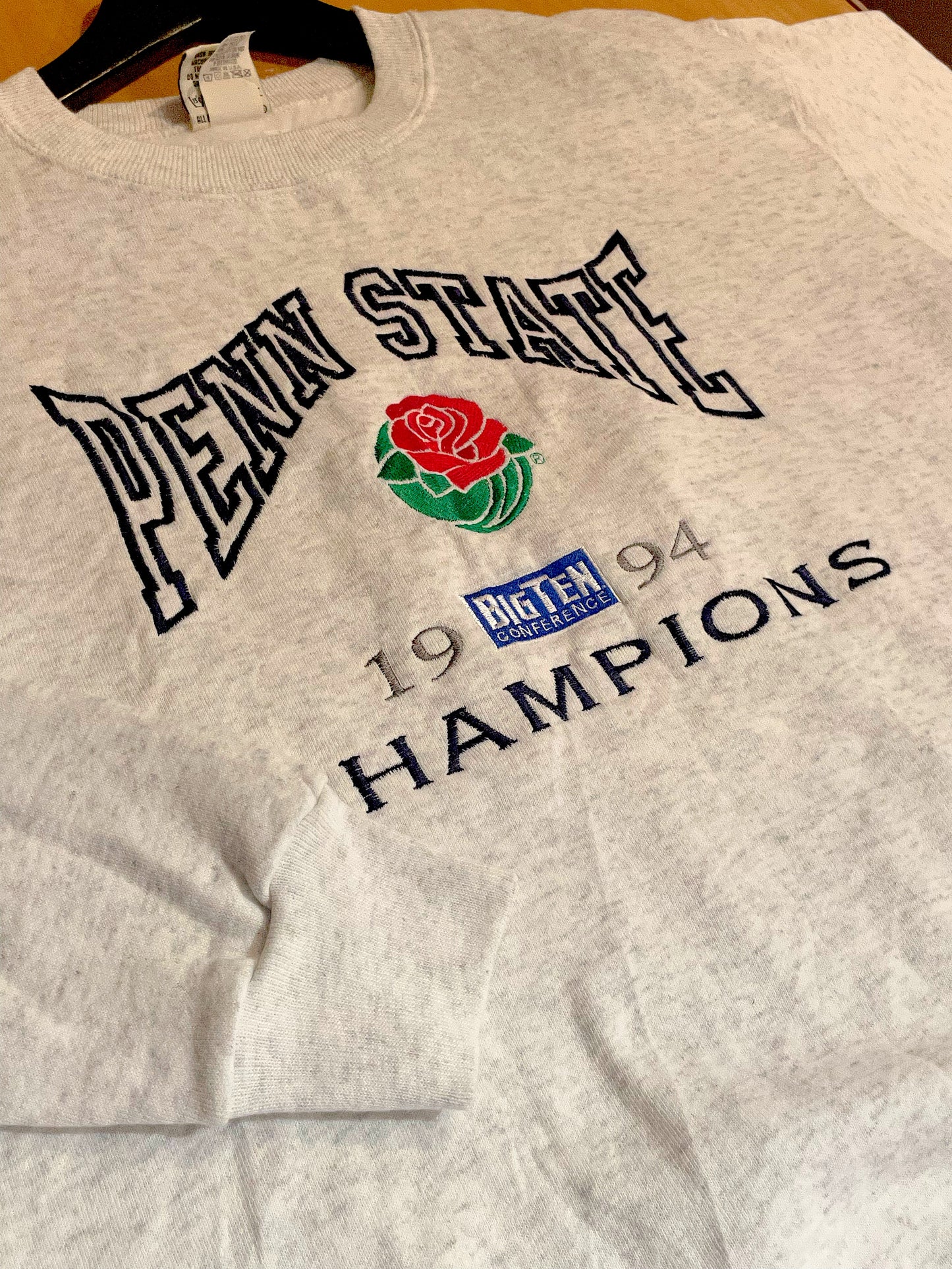 VINTAGE 1994 PENN STATE CHAMPIONS MADE IN USA CREWNECK SWEATSHIRT SZ: L
