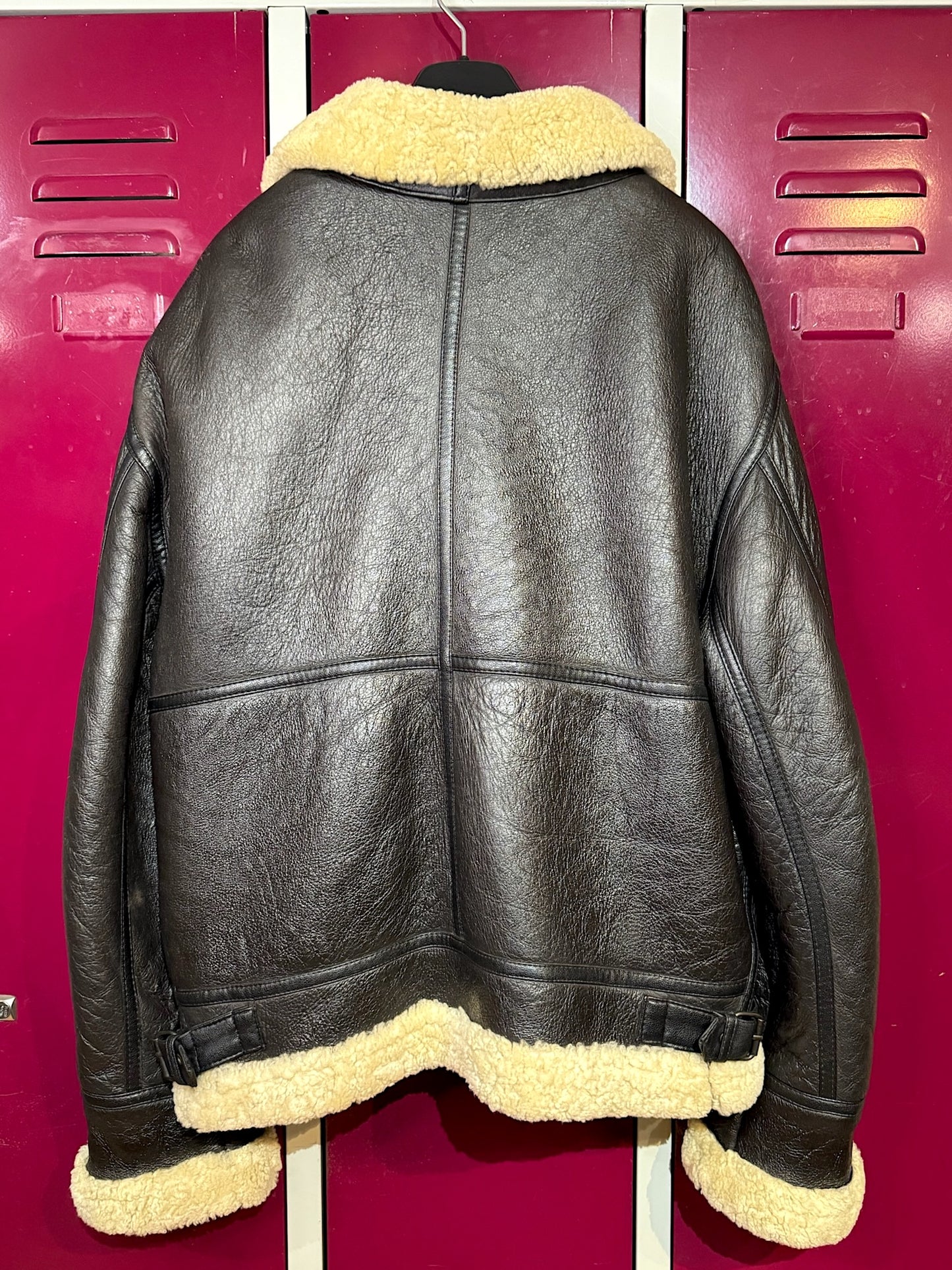 VINTAGE ORIGINAL SHEARLING BOMBARDIER SHEEPSKIN JACKET SZ: 3/M