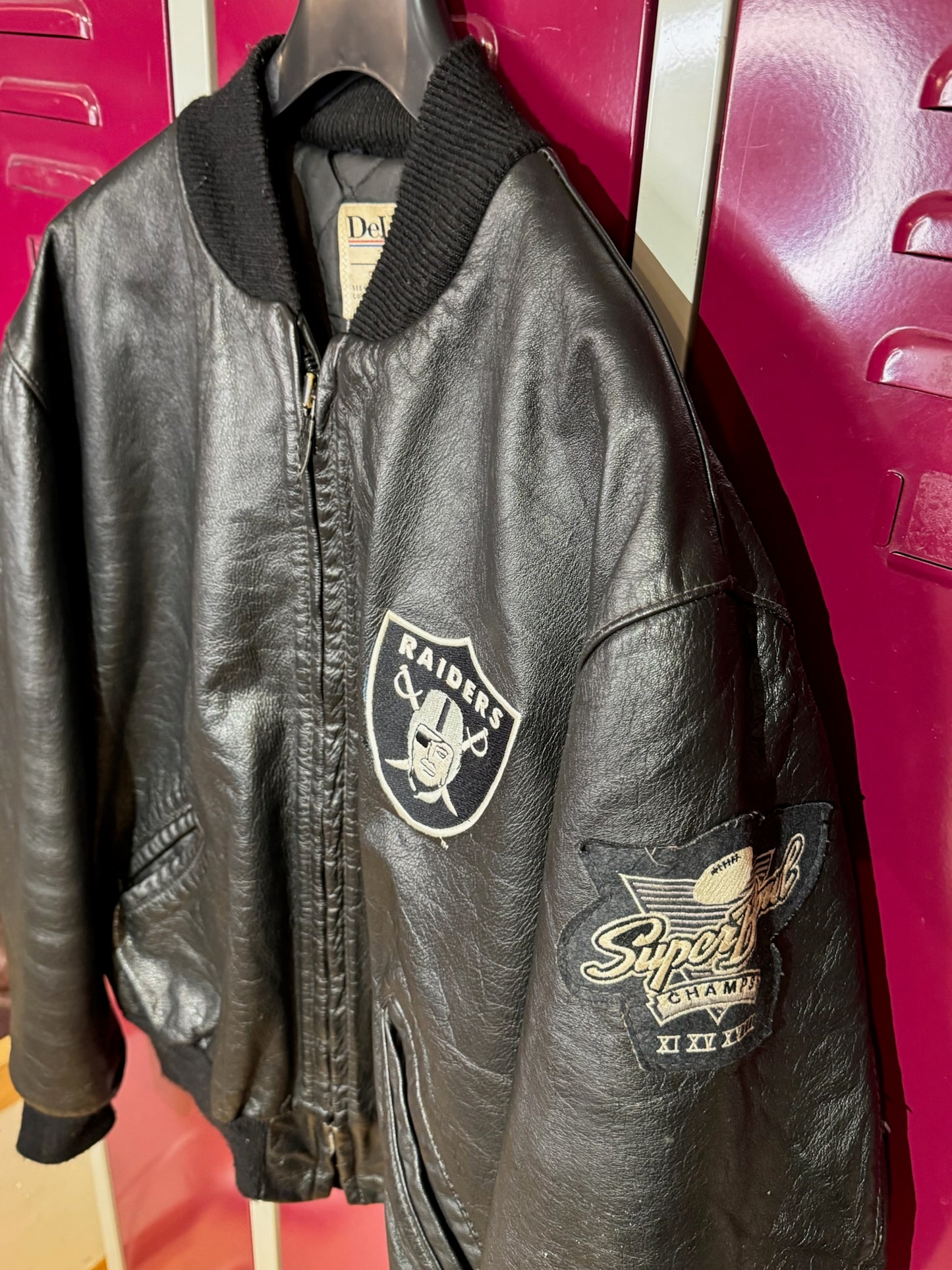 VINTAGE 90s LOS ANGELES RAIDERS DELONG VARSITY JACKET SZ: 48