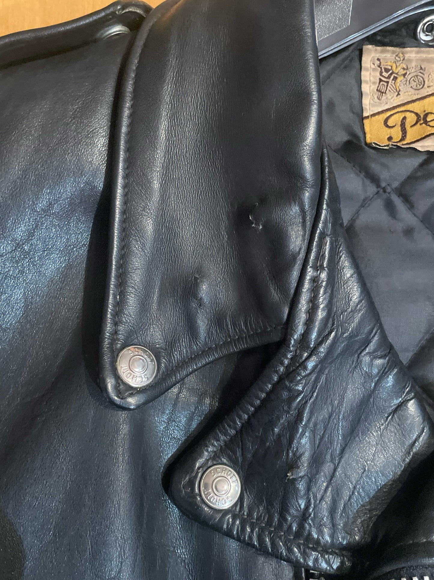 VINTAGE 80s/90s SCHOTT PERFECTO 618 LEATHER JACKET SZ: 42 = M/L