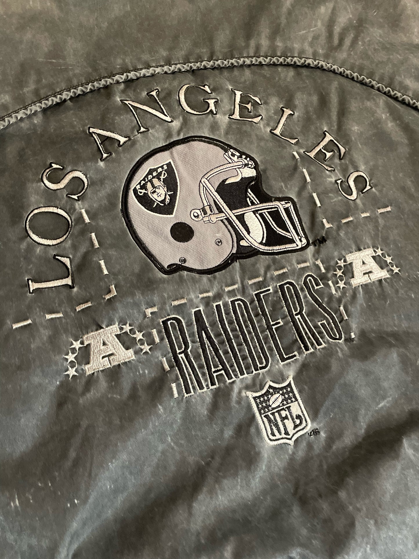 VINTAGE 90s CAMPRI LOS ANGELES RAIDERS NFL JACKET  SZ: L