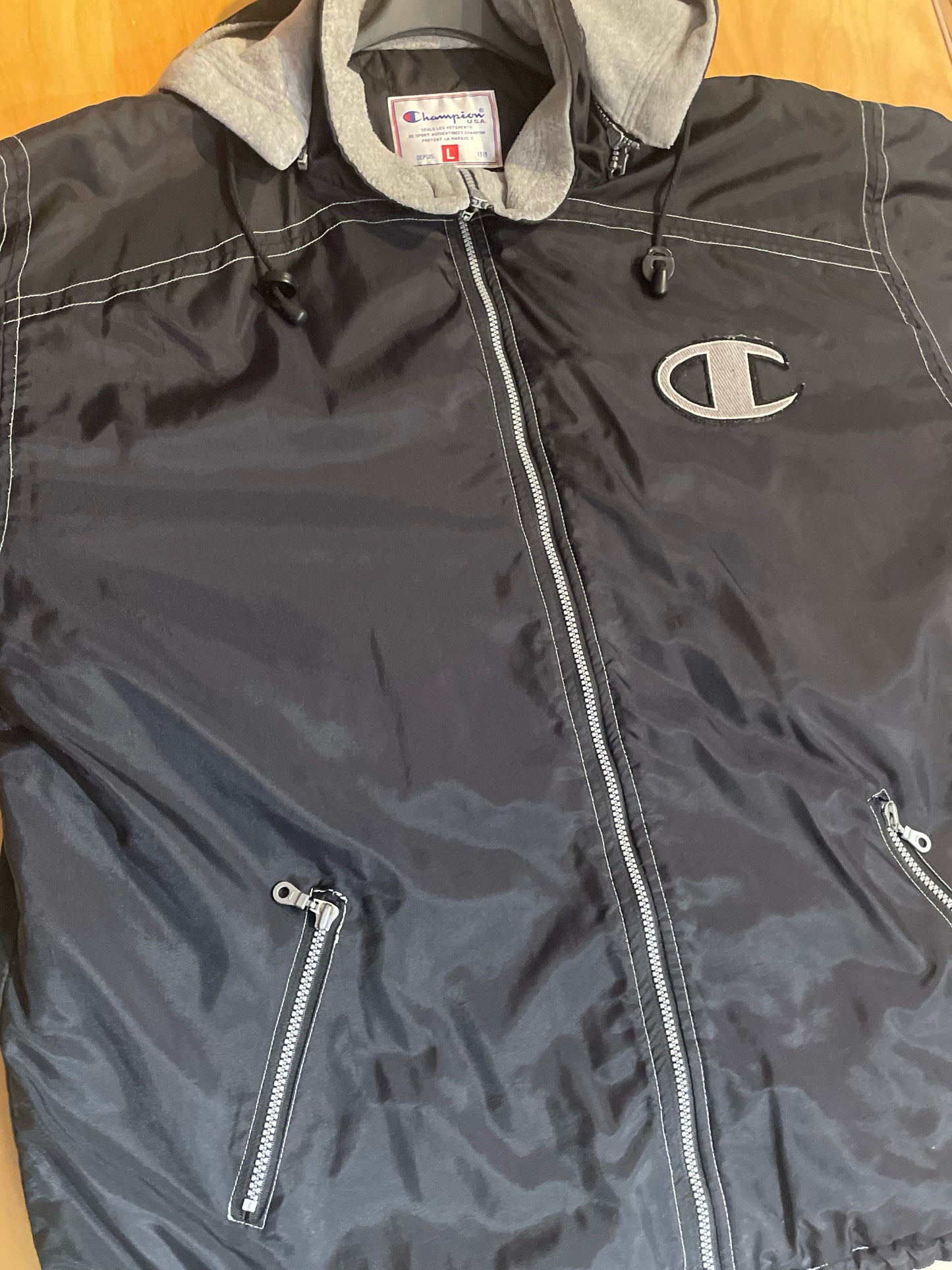 VINTAGE 90s CHAMPION WINDBREAKER JACKET  SZ: L