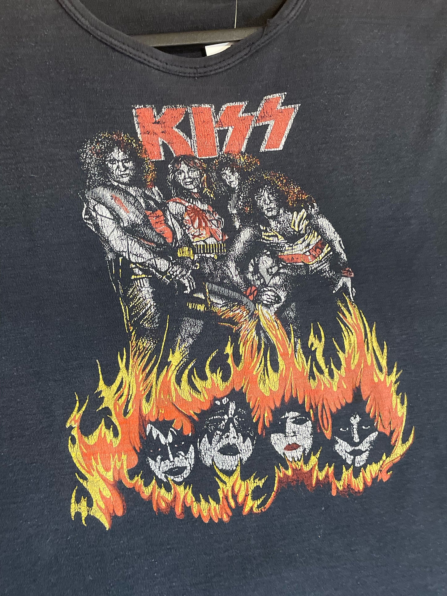 VINTAGE 90s KISS GIRLY T-SHIRT SZ: M (WMN)