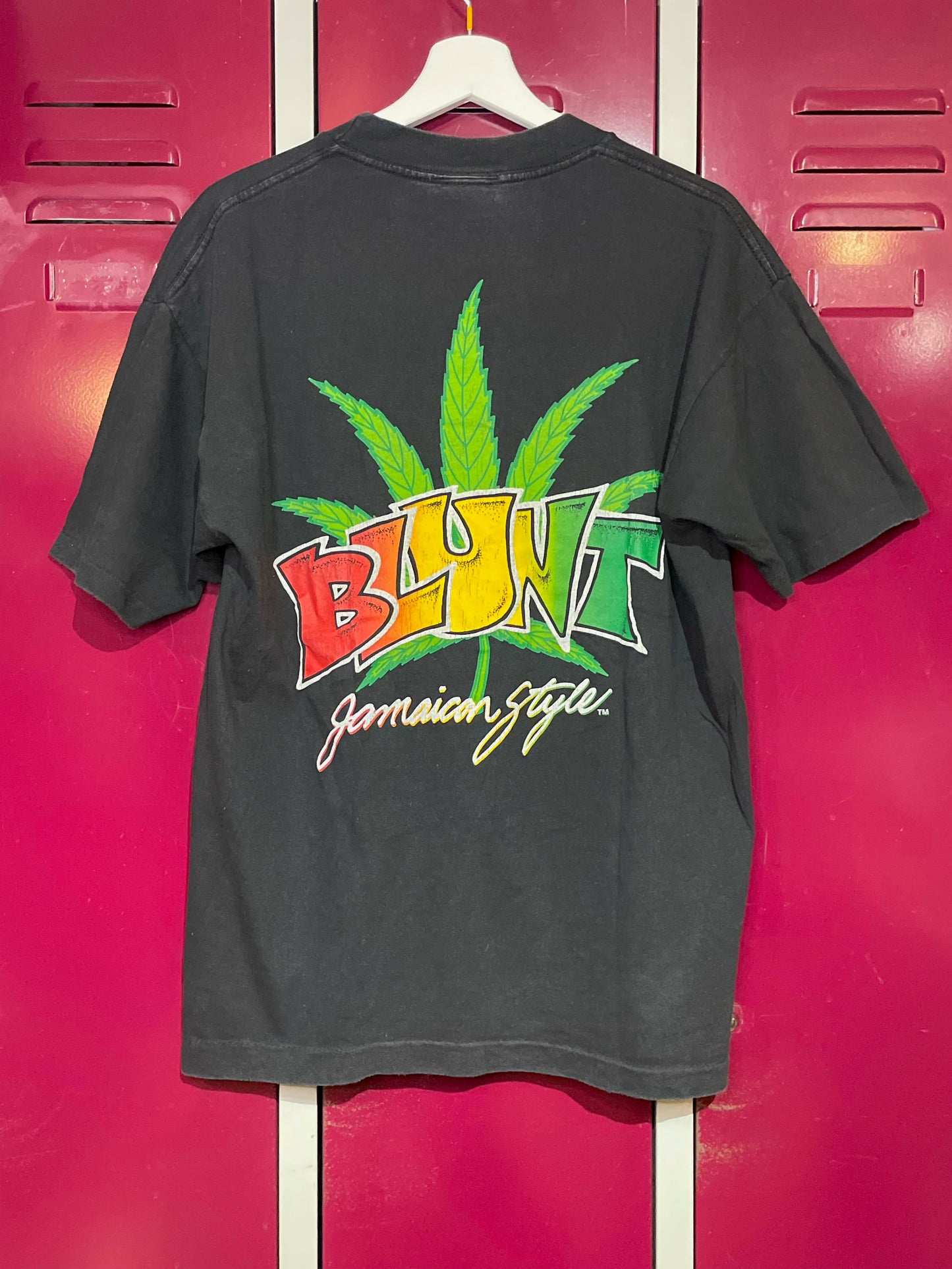 VINTAGE 90s BLUNT JAMAICAN STYLE MADE USA T-SHIRT SZ: L