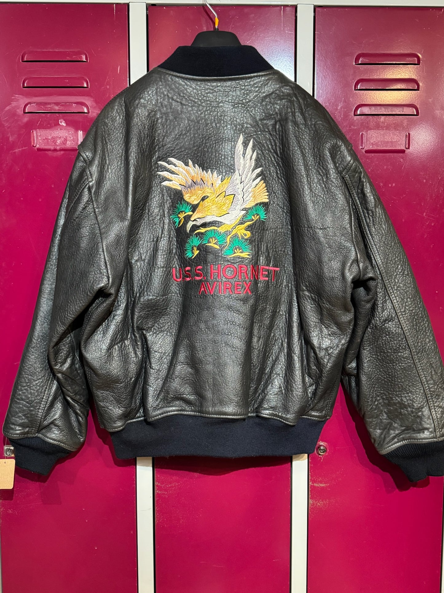 VINTAGE AVIREX "U.S.S HORNET" BOMBER LEATHER JACKET SZ: M