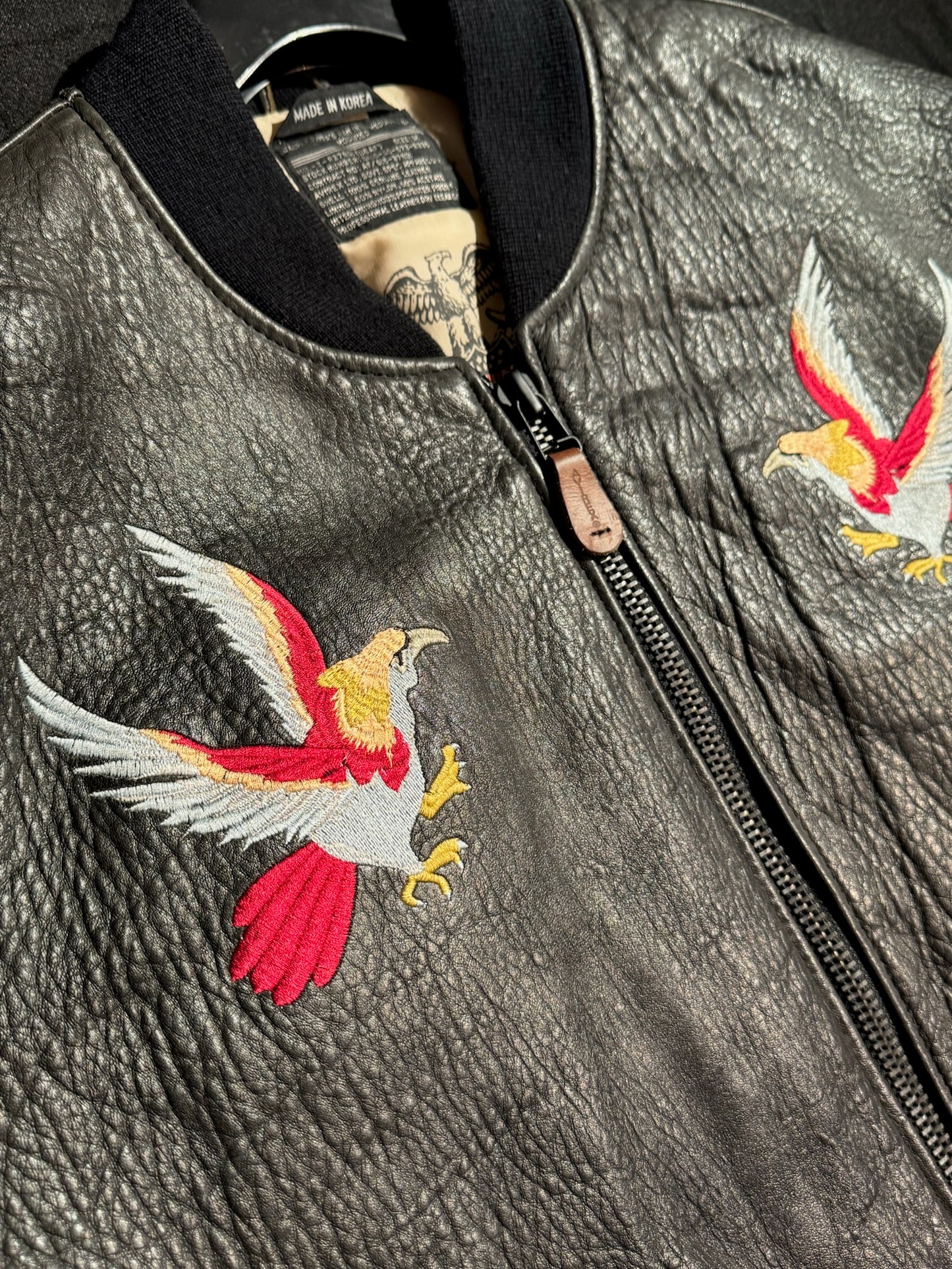 VINTAGE AVIREX "U.S.S HORNET" BOMBER LEATHER JACKET SZ: M