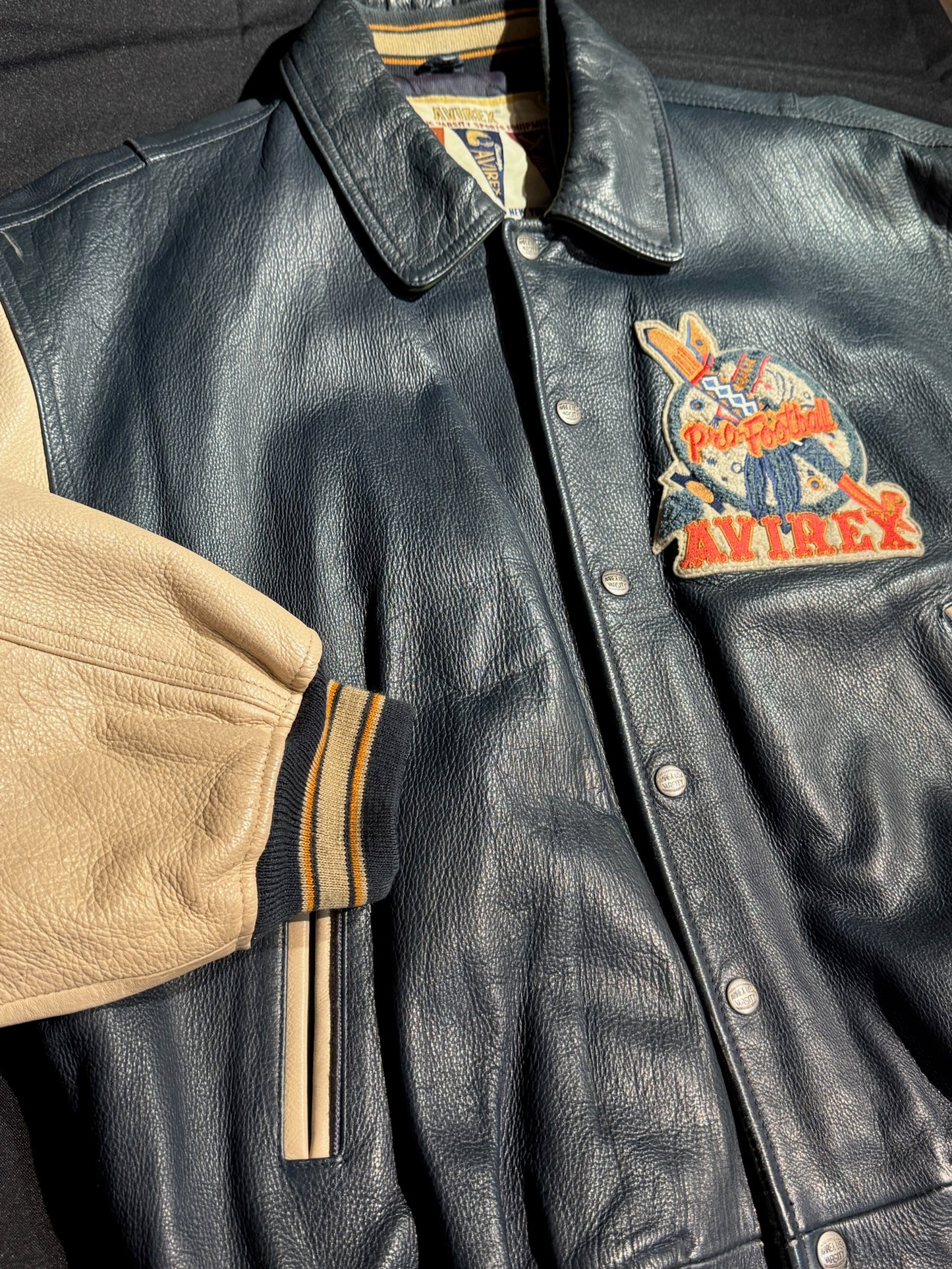 VINTAGE 90s AVIREX "OORANG INDIANS FOOTBALL" LEATHER VARSITY JACKET SZ: XL