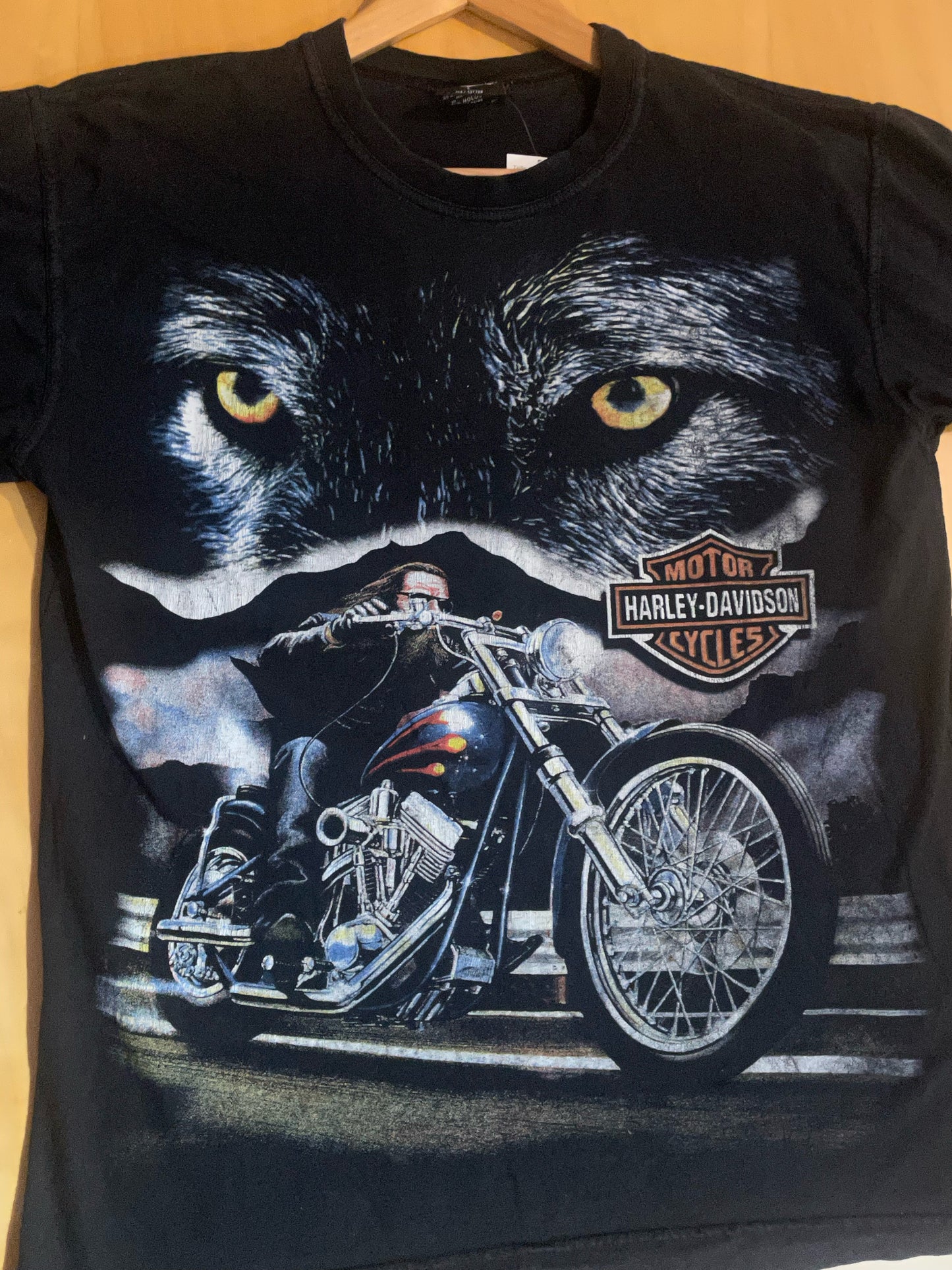 VINTAGE 90s HARLEY DAVIDSON "WOLF EYES" MOTORCYCLES T-SHIRT SZ: L