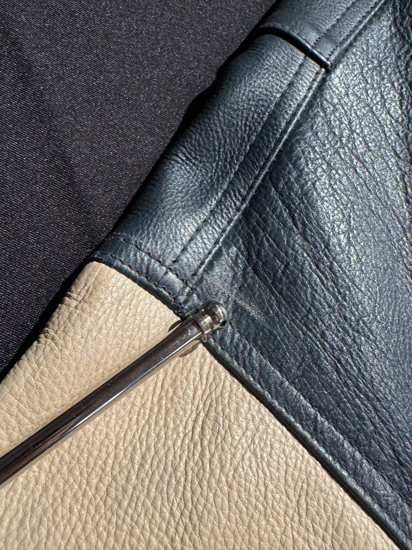 VINTAGE 90s AVIREX "OORANG INDIANS FOOTBALL" LEATHER VARSITY JACKET SZ: XL