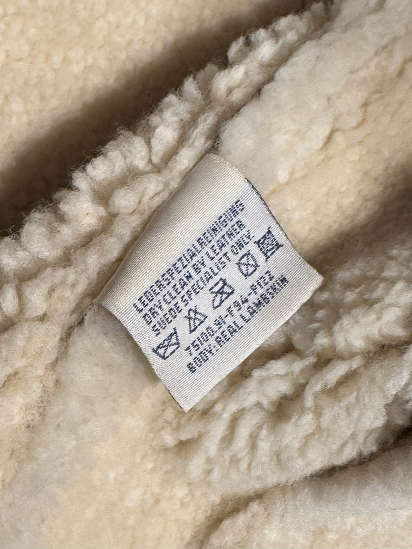 VINTAGE LEVI'S "WHITE LEVI'S JACKETS" LAMBSKIN TRUCKER JACKET SZ: M