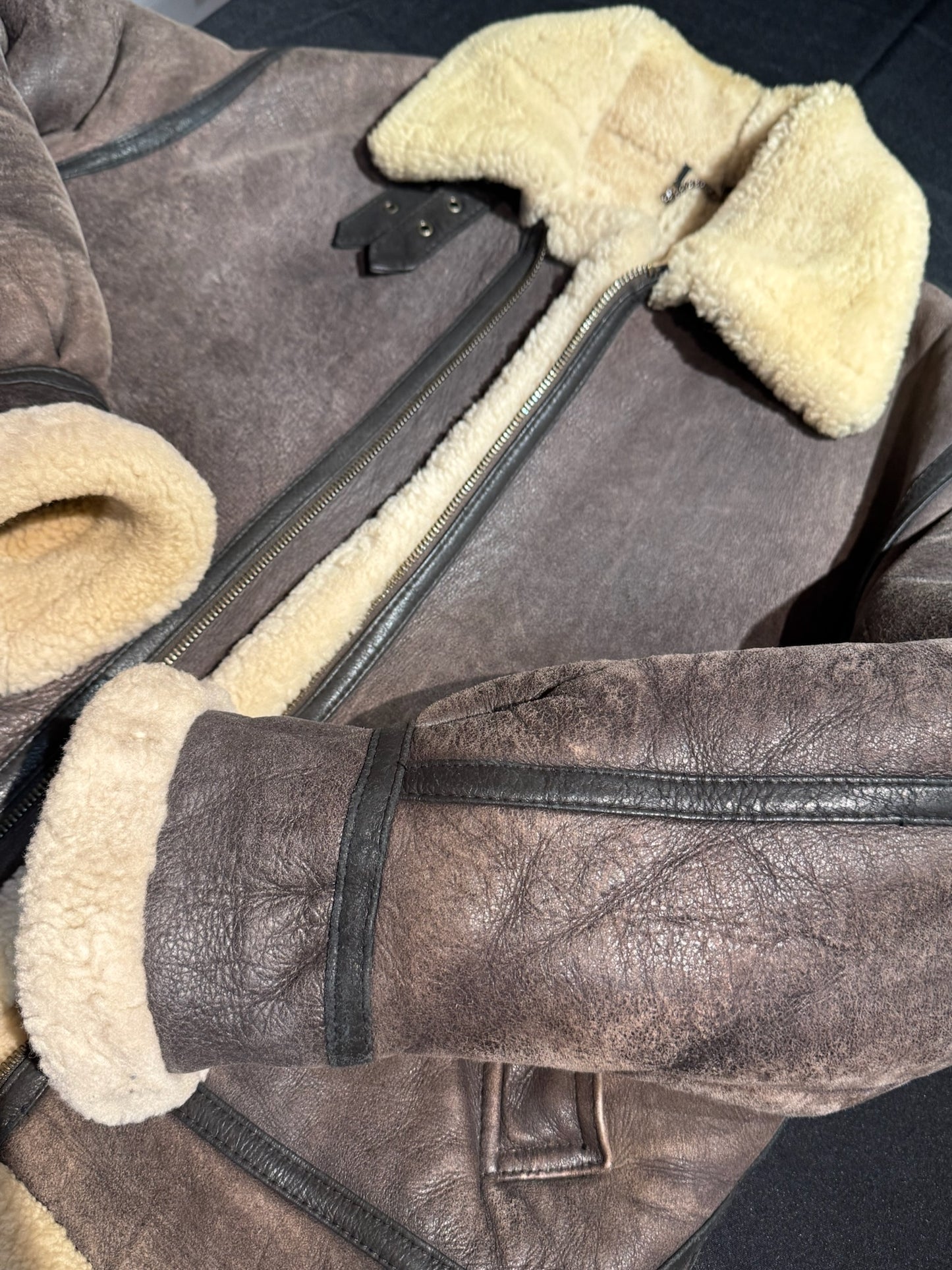 VINTAGE SHEARLING BOMBARDIER SHEEPSKIN JACKET SZ: S