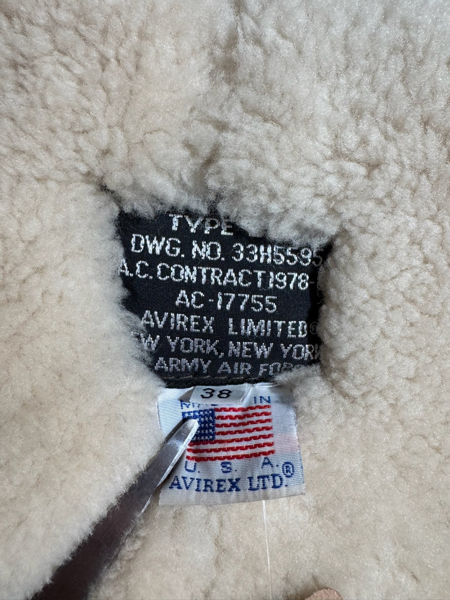 VINTAGE 90s AVIREX TYPE B-3 BOMBARDIER SHEARLING JACKET SZ: 38