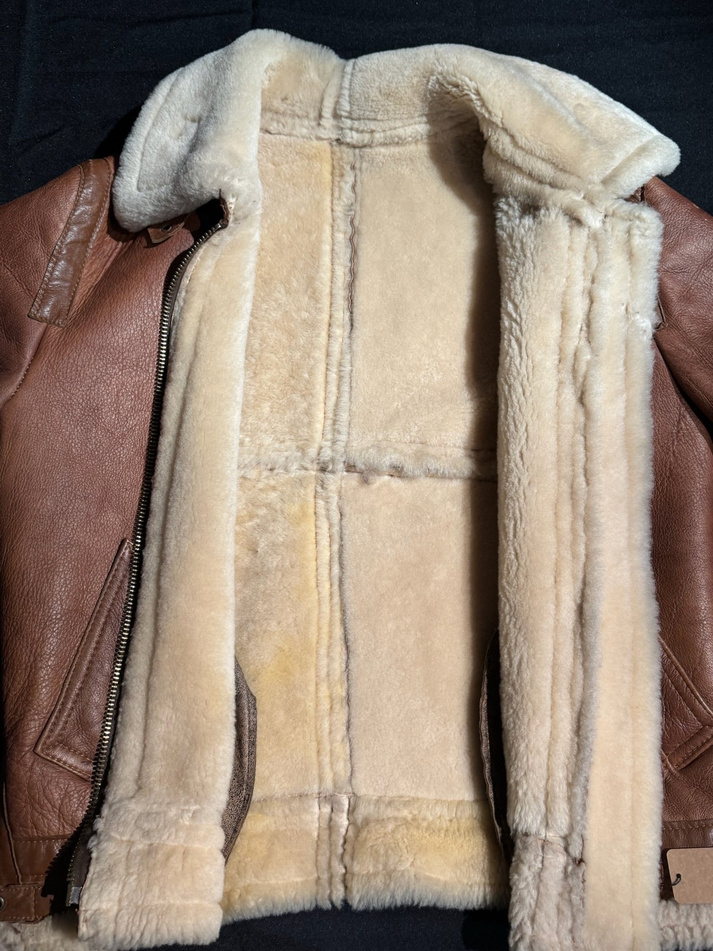 VINTAGE SHEARLING BOMBARDIER SHEEPSKIN CAMEL JACKET SZ: S/M
