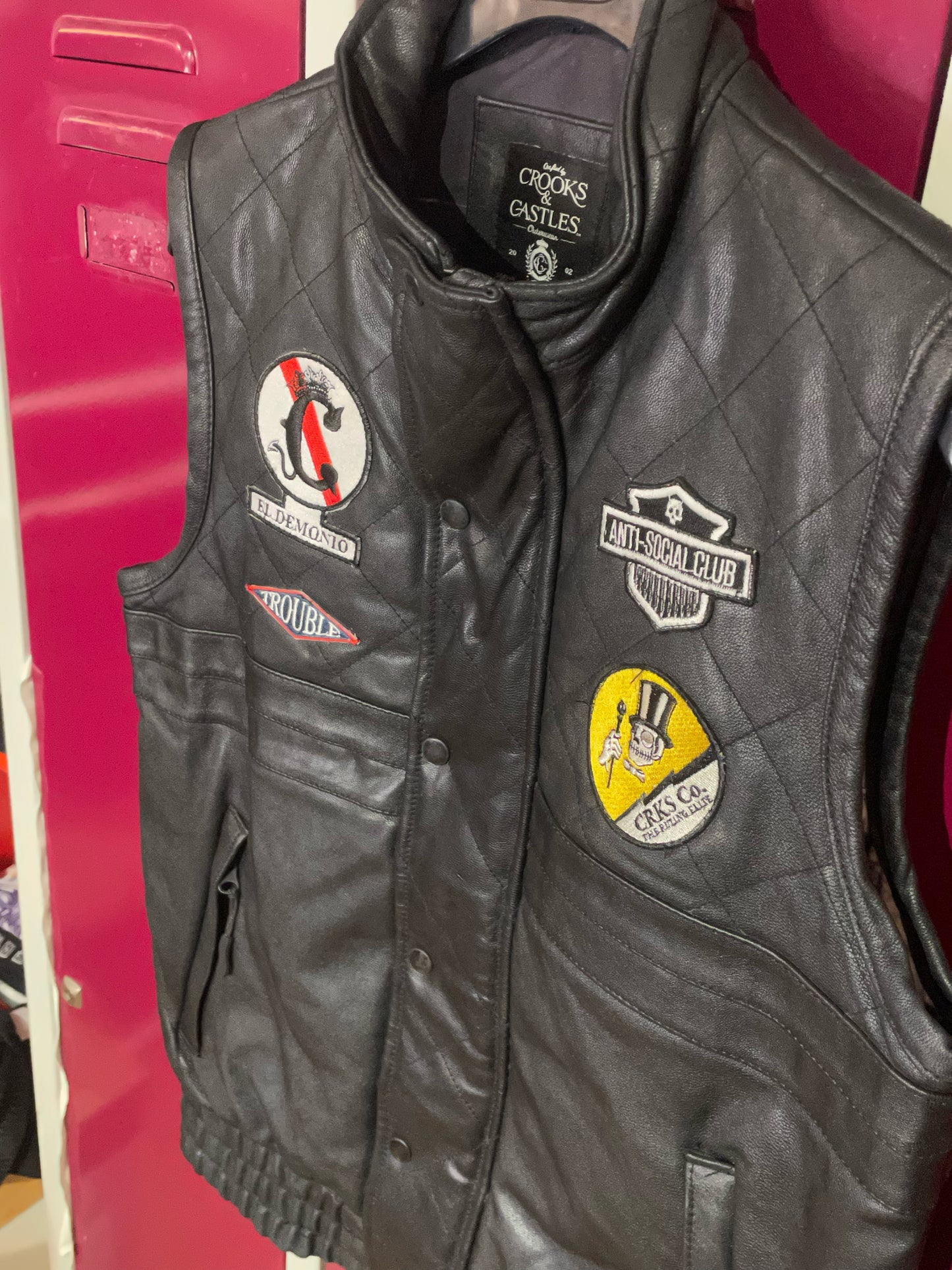 CROOKS & CASTLES LEATHER BIKER VEST SZ: S