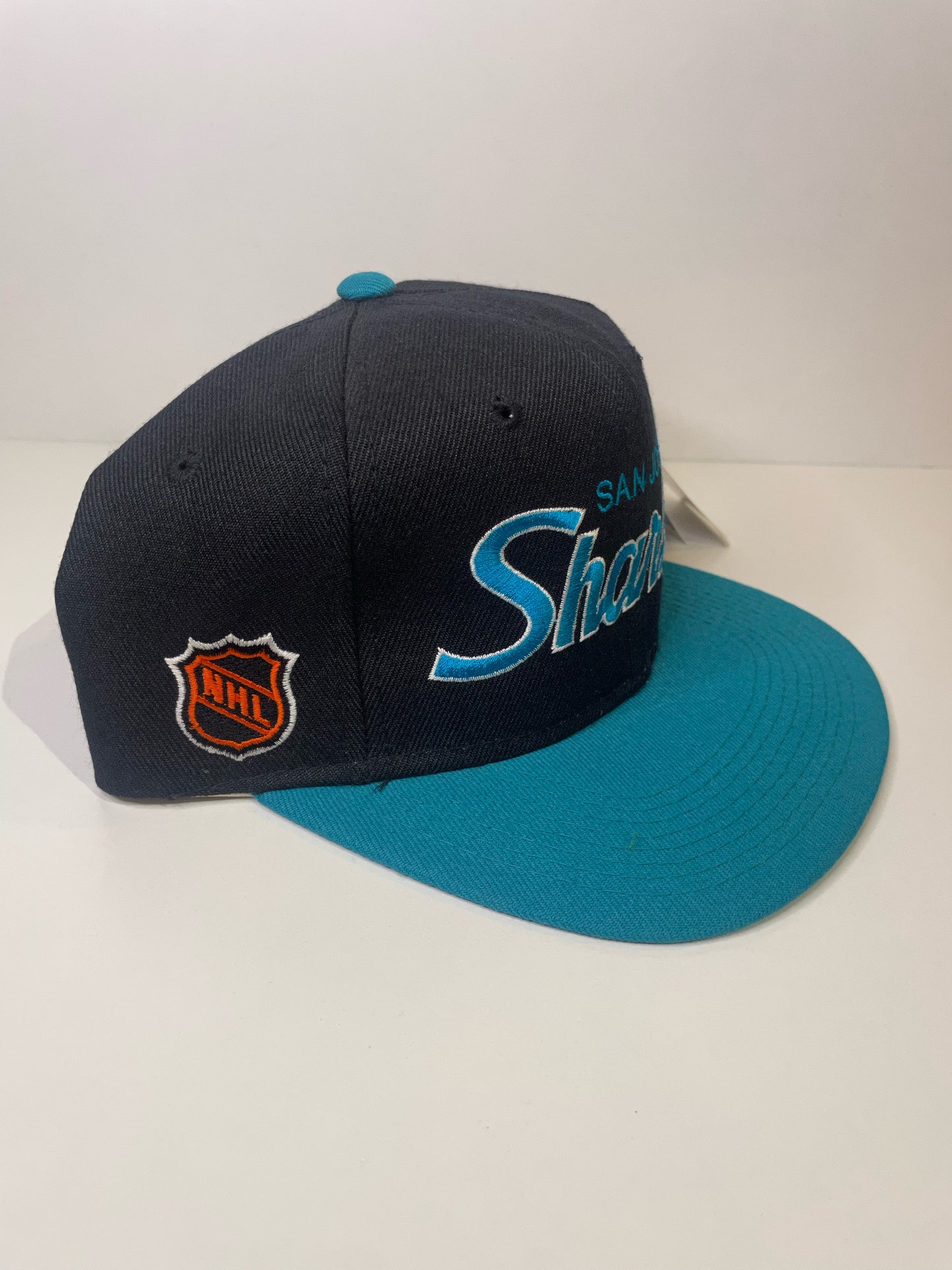 "DS" VINTAGE 90s SAN JOSE SHARKS SPORTS SPECIALTIES SCRIPT SNAPBACK HAT