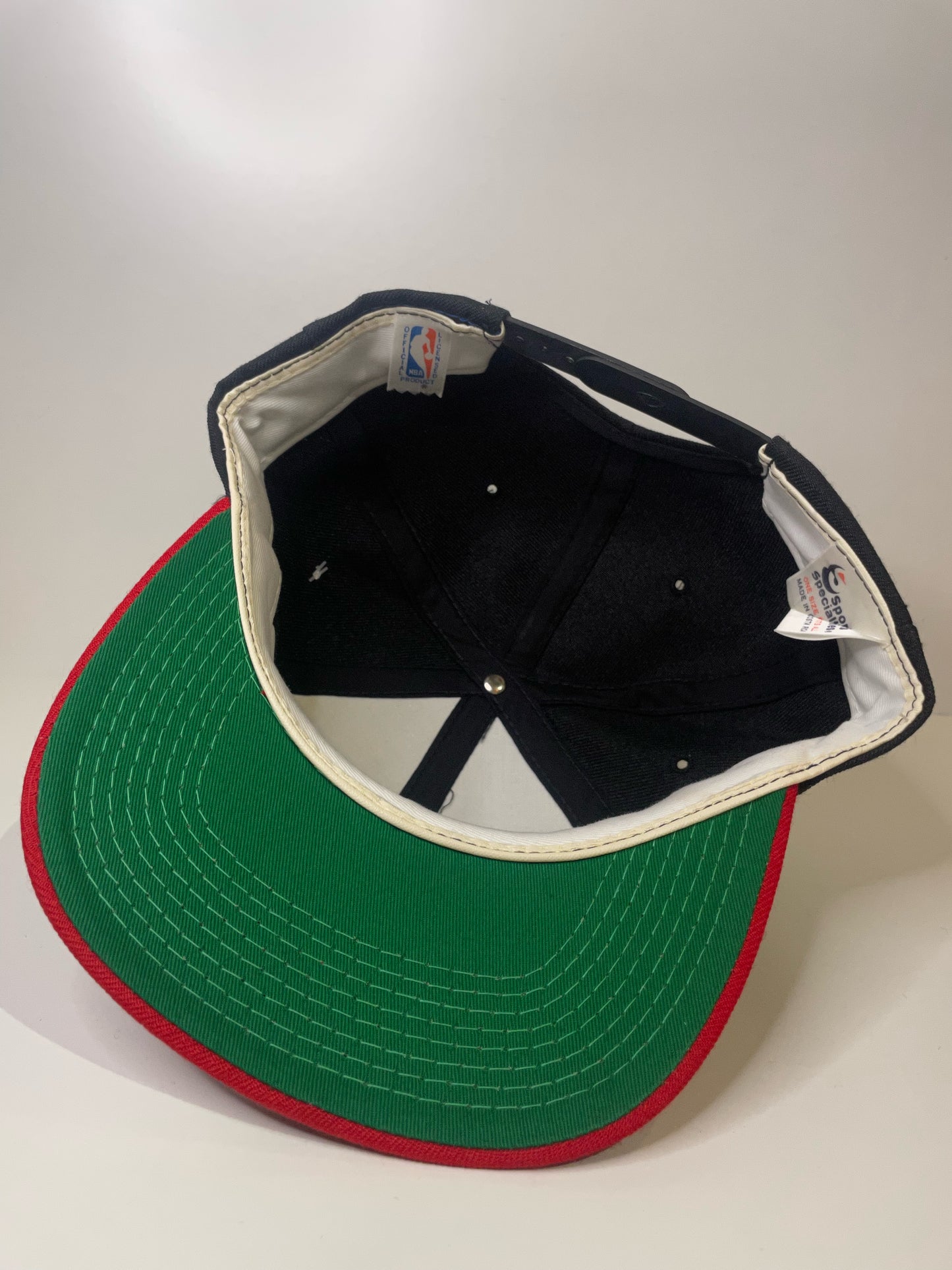 "DS" VINTAGE 90s ATLANTA HAWKS SPORTS SPECIALTIES SCRIPT SNAPBACK HAT