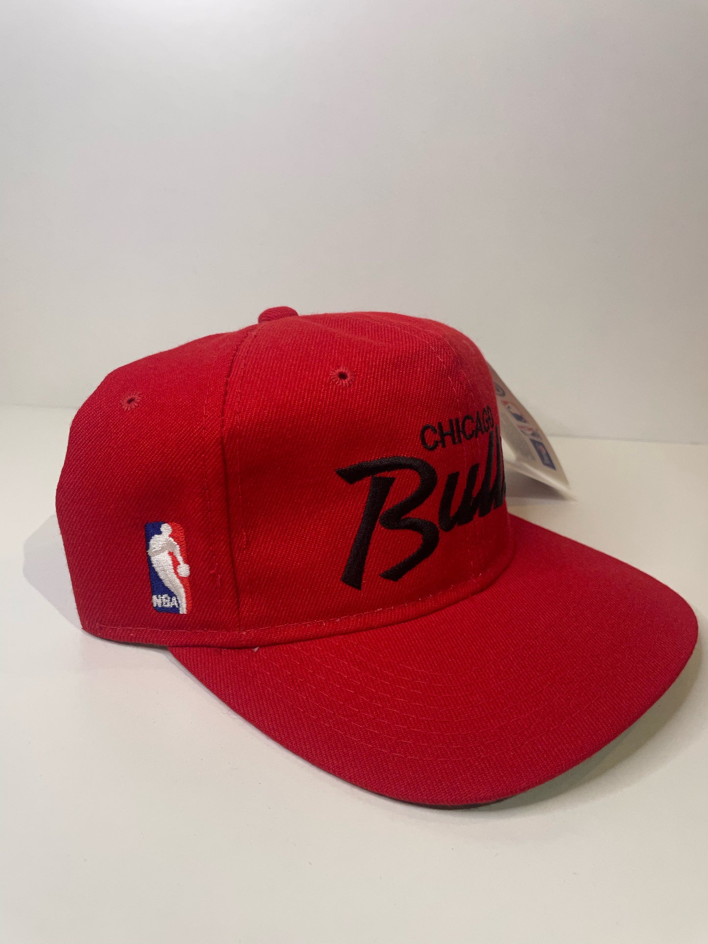 "DS" VINTAGE 90s CHICAGO BULLS SPORTS SPECIALTIES SCRIPT SNAPBACK HAT