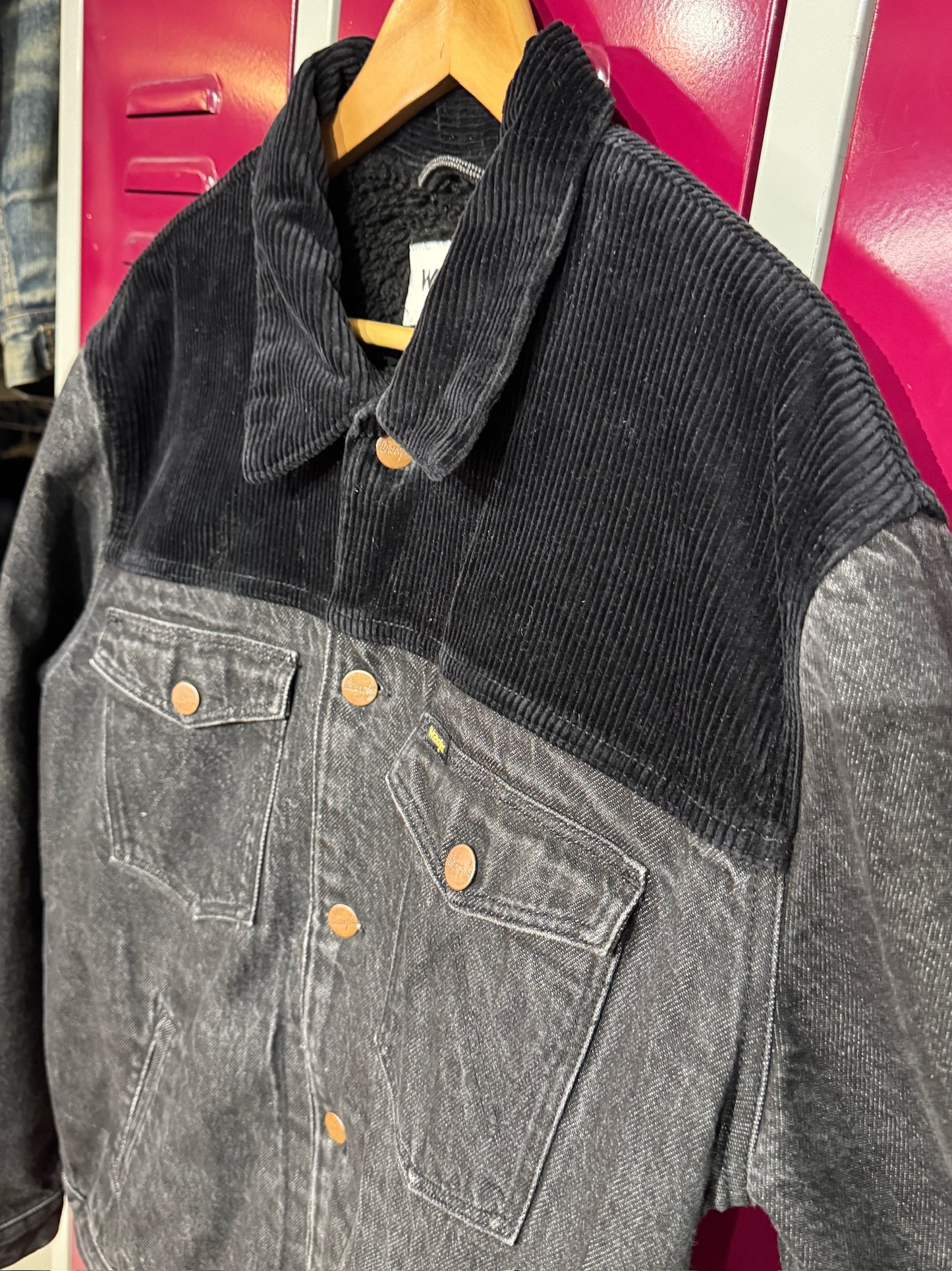 WRANGLER SHERPA DENIM & CORDUROY JACKET SZ: XL