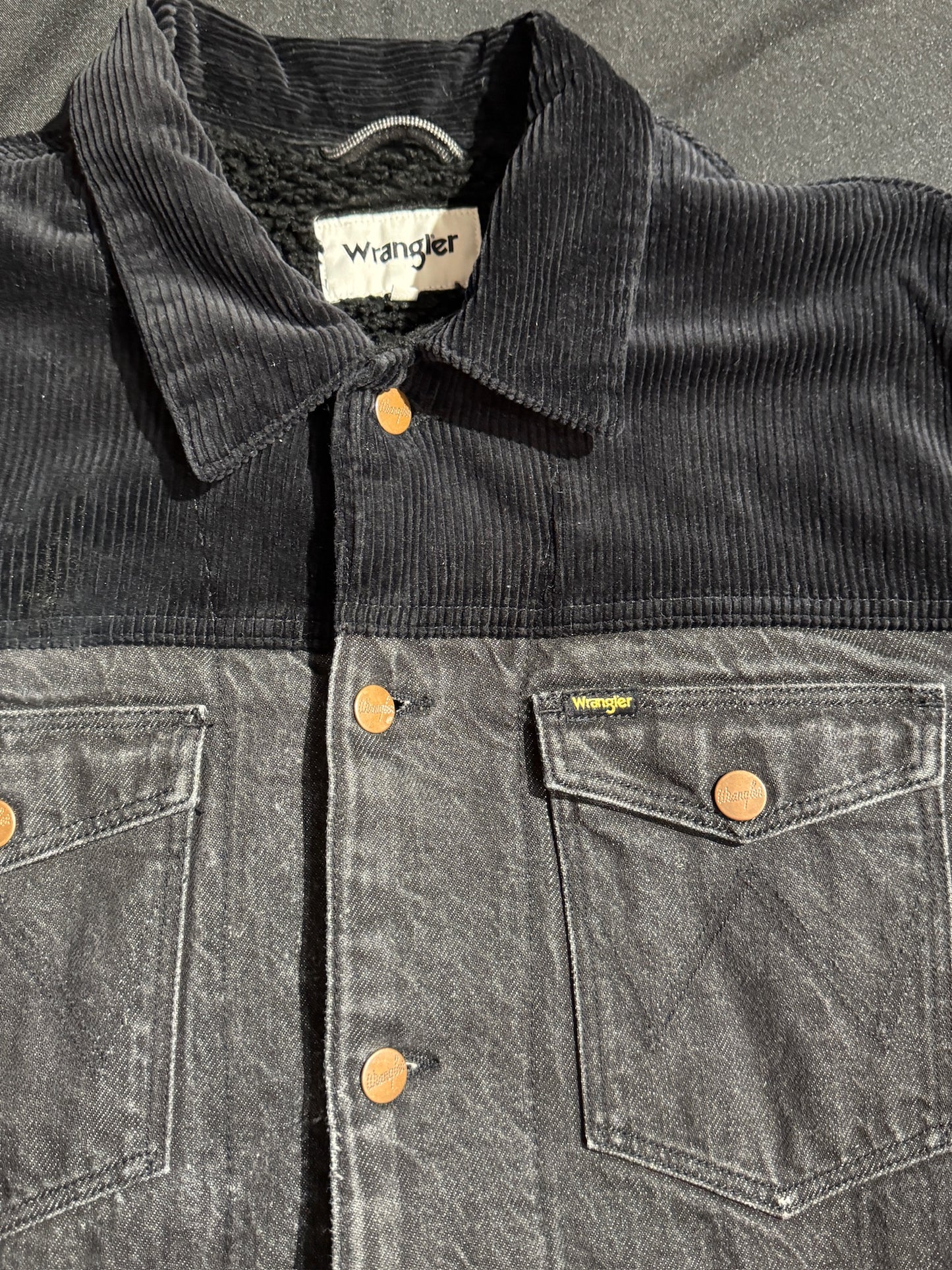 WRANGLER SHERPA DENIM & CORDUROY JACKET SZ: XL